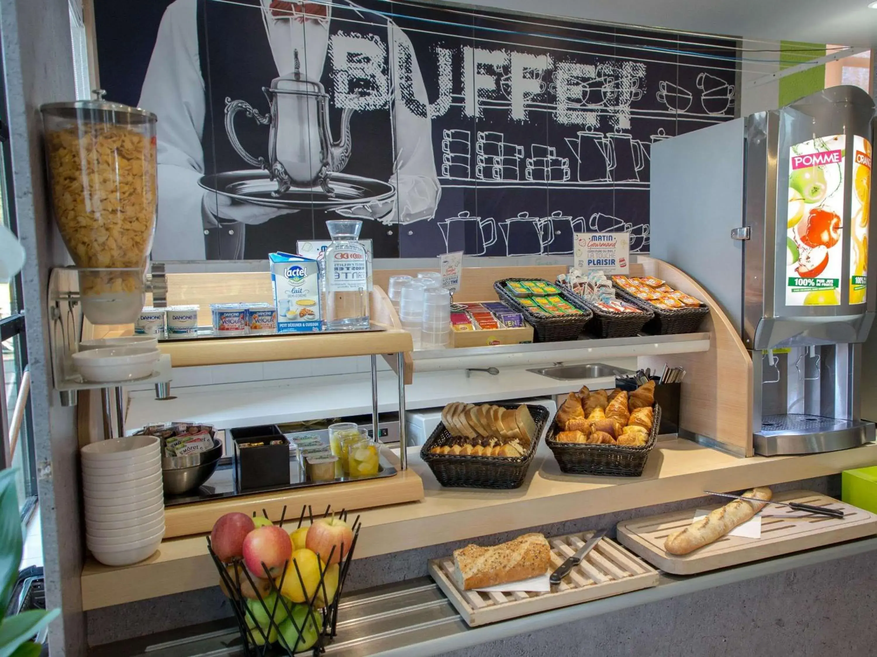 Restaurant/places to eat in ibis budget Vienne Sud Restaurant/places to eat in ibis budget Vienne Sud