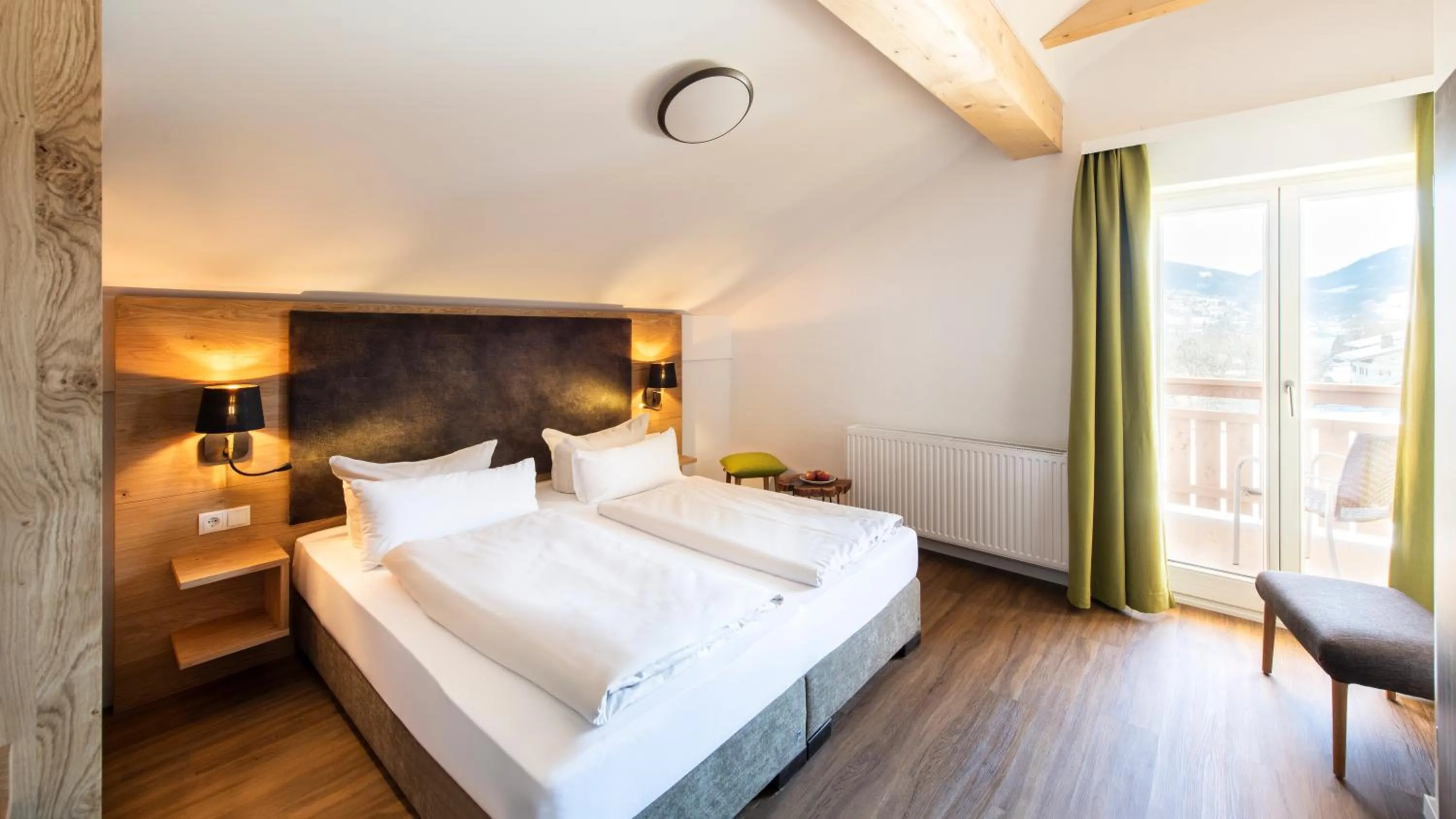 Photo of the whole room, Bed in Schnitzers Dahoam - Hundefreundlich