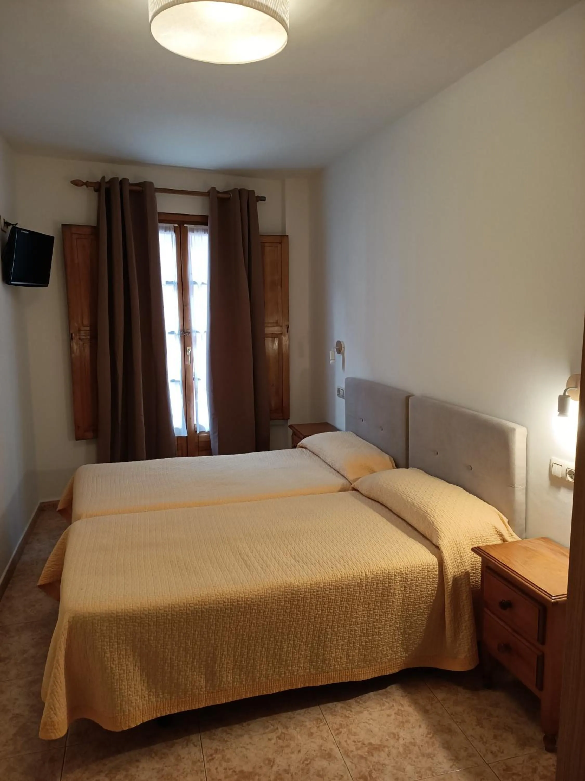 Bed in Pensión Argüelles