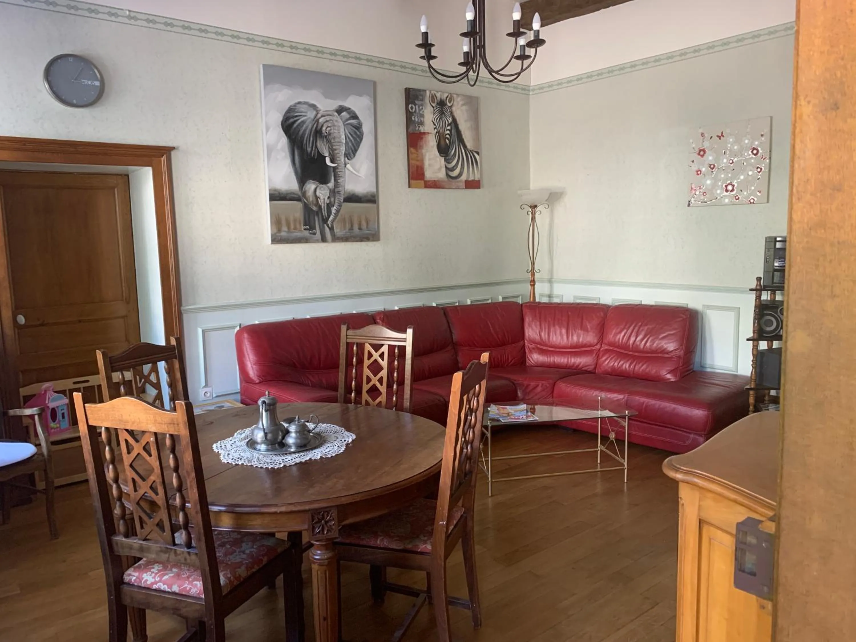 Dining area in Chambres d'hôtes dans une maison de caractère