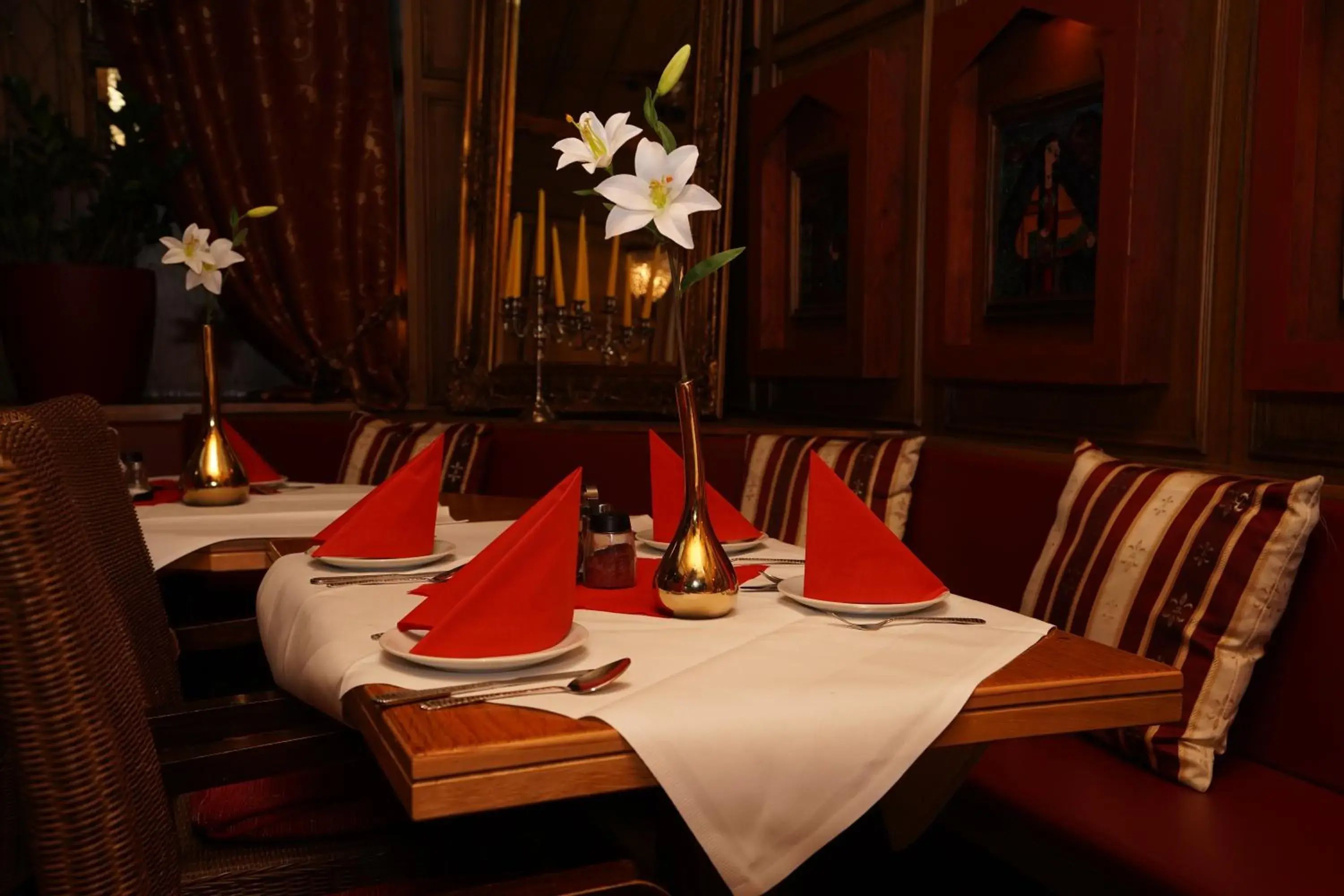 Restaurant/Places to Eat in Hotel Villa Oriental & Restaurant                                               