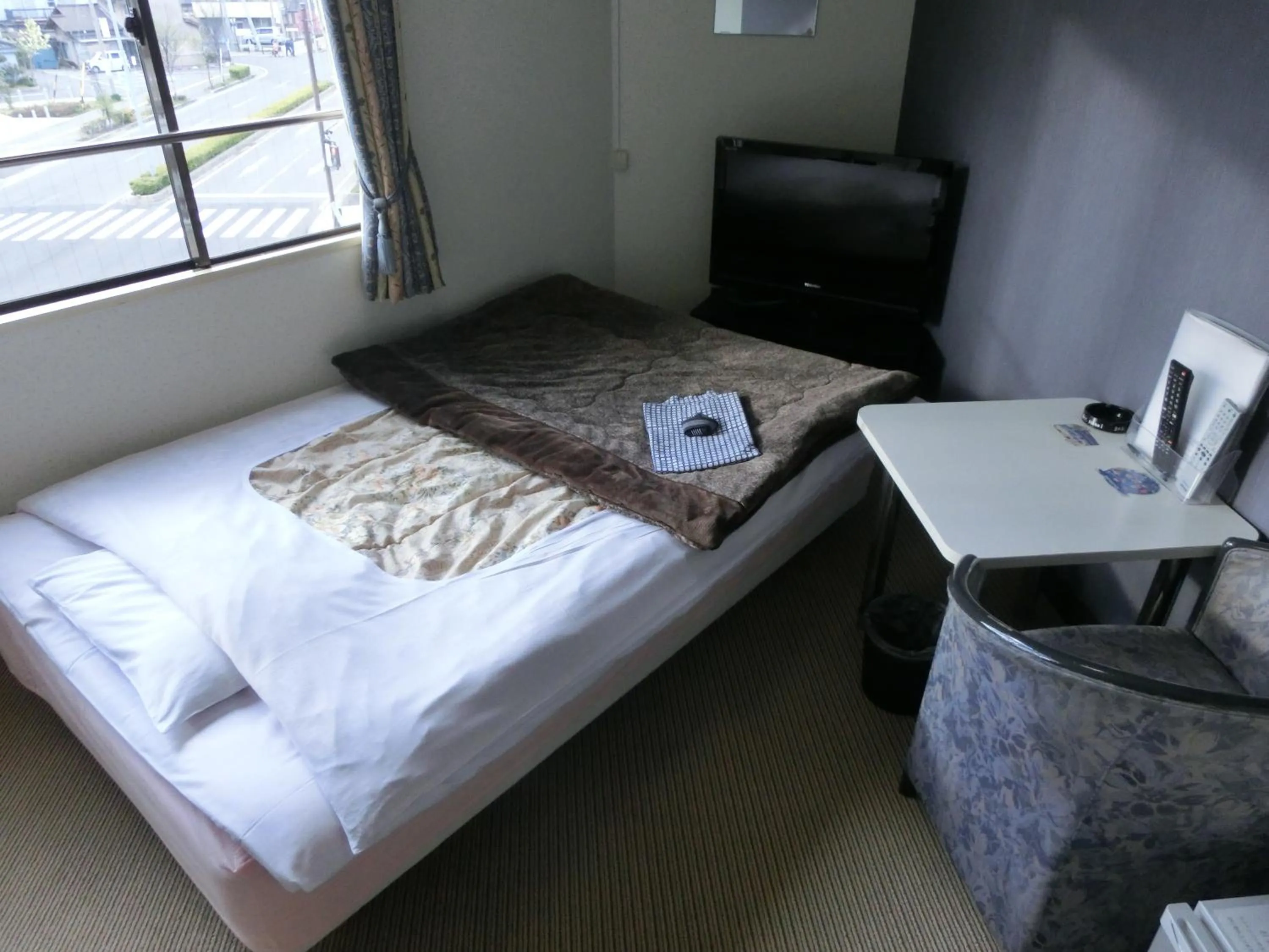 Bed in Biz Hotel Shiojiri Ekimae