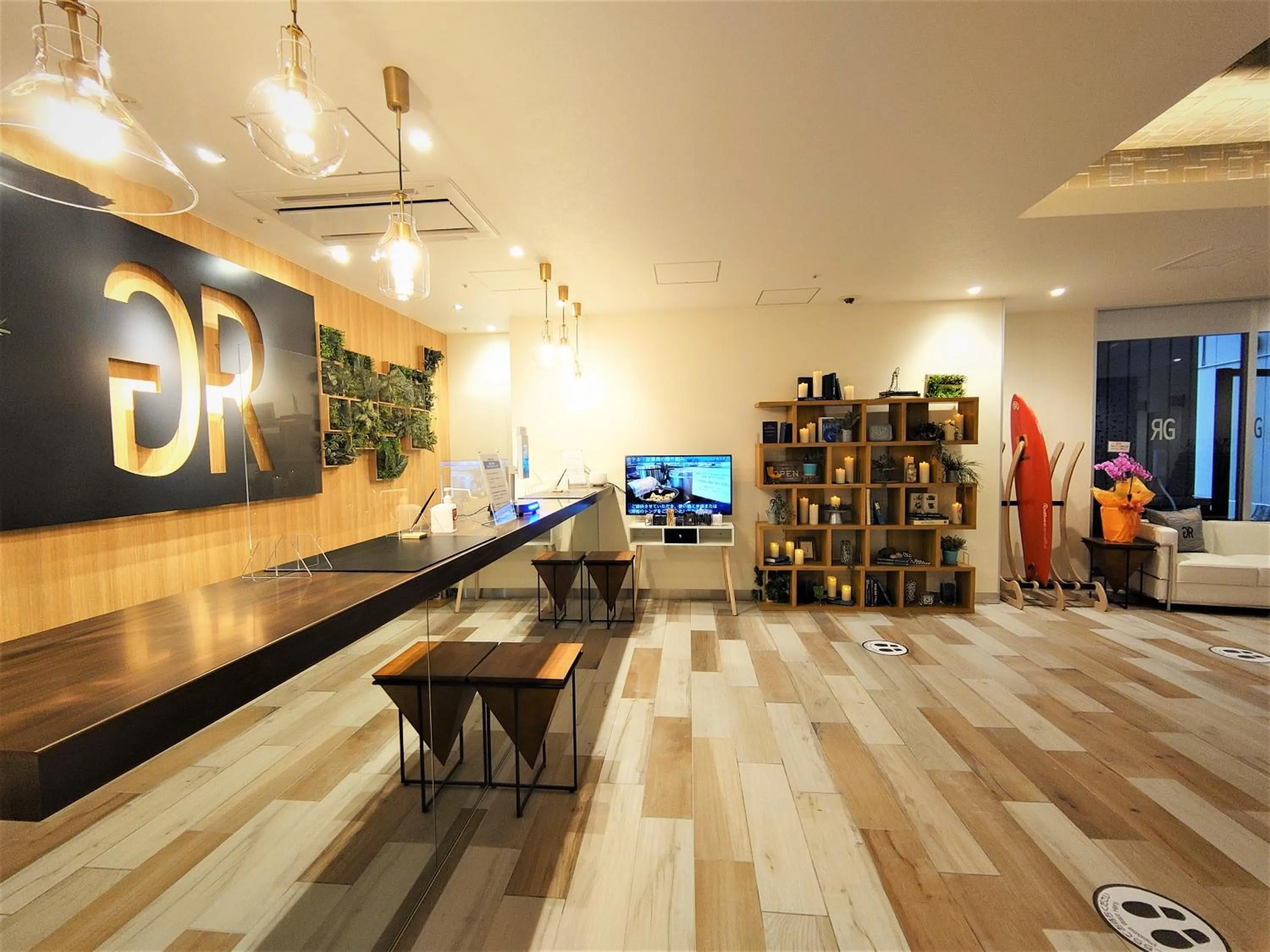 Lobby or reception in Green Rich Hotel Miyazaki Tachibandori 2 (Artificial hot spring Futamata Yunohana)