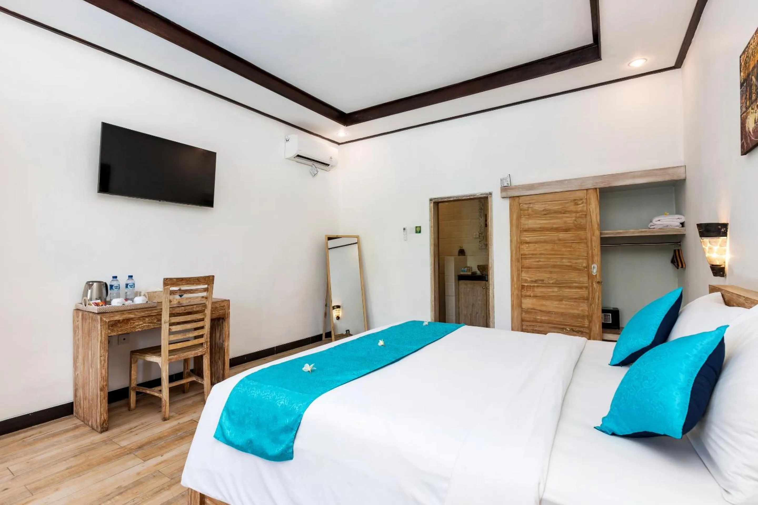 Bed in La Sari Village