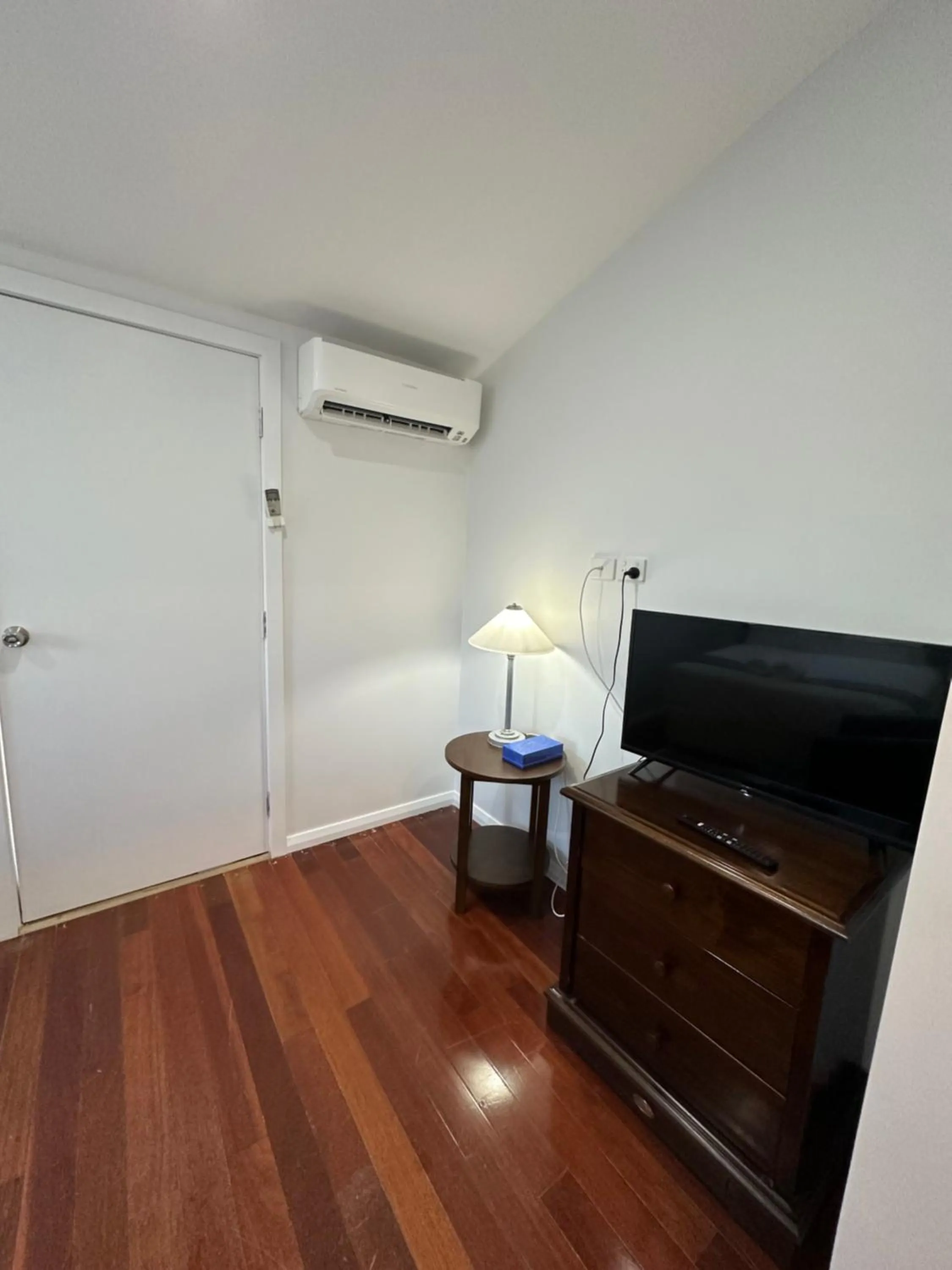 Bedroom in Lakes Resort Toukley