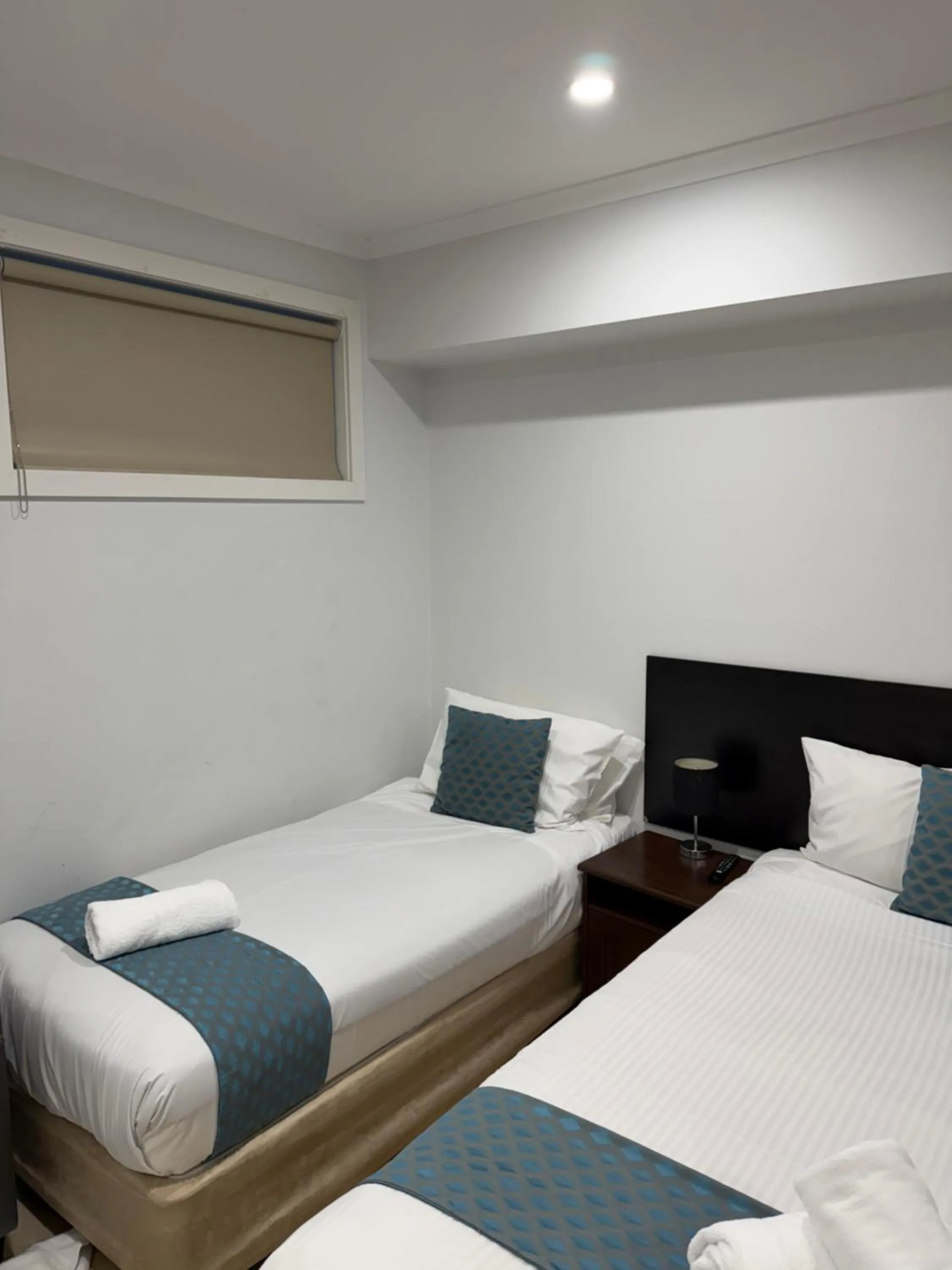 Bed in Lakes Resort Toukley