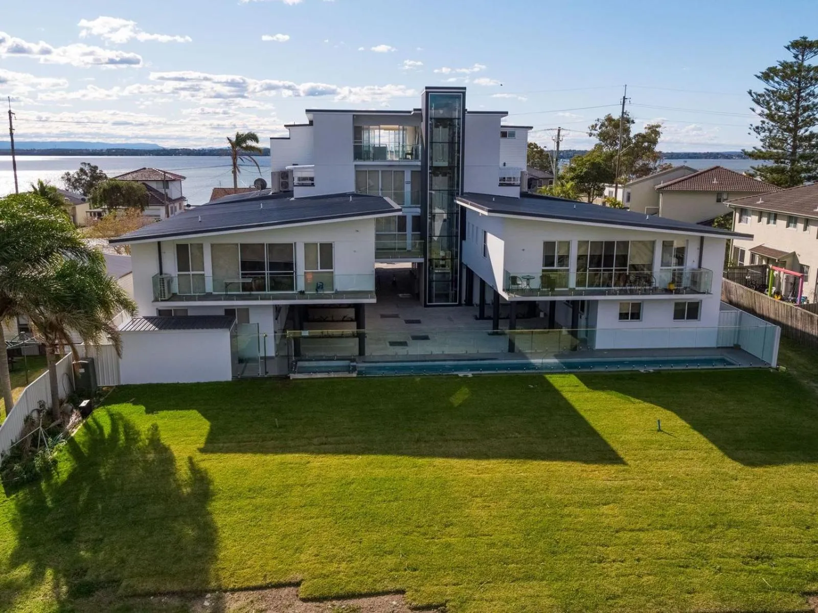 Property building in Lakes Resort Toukley