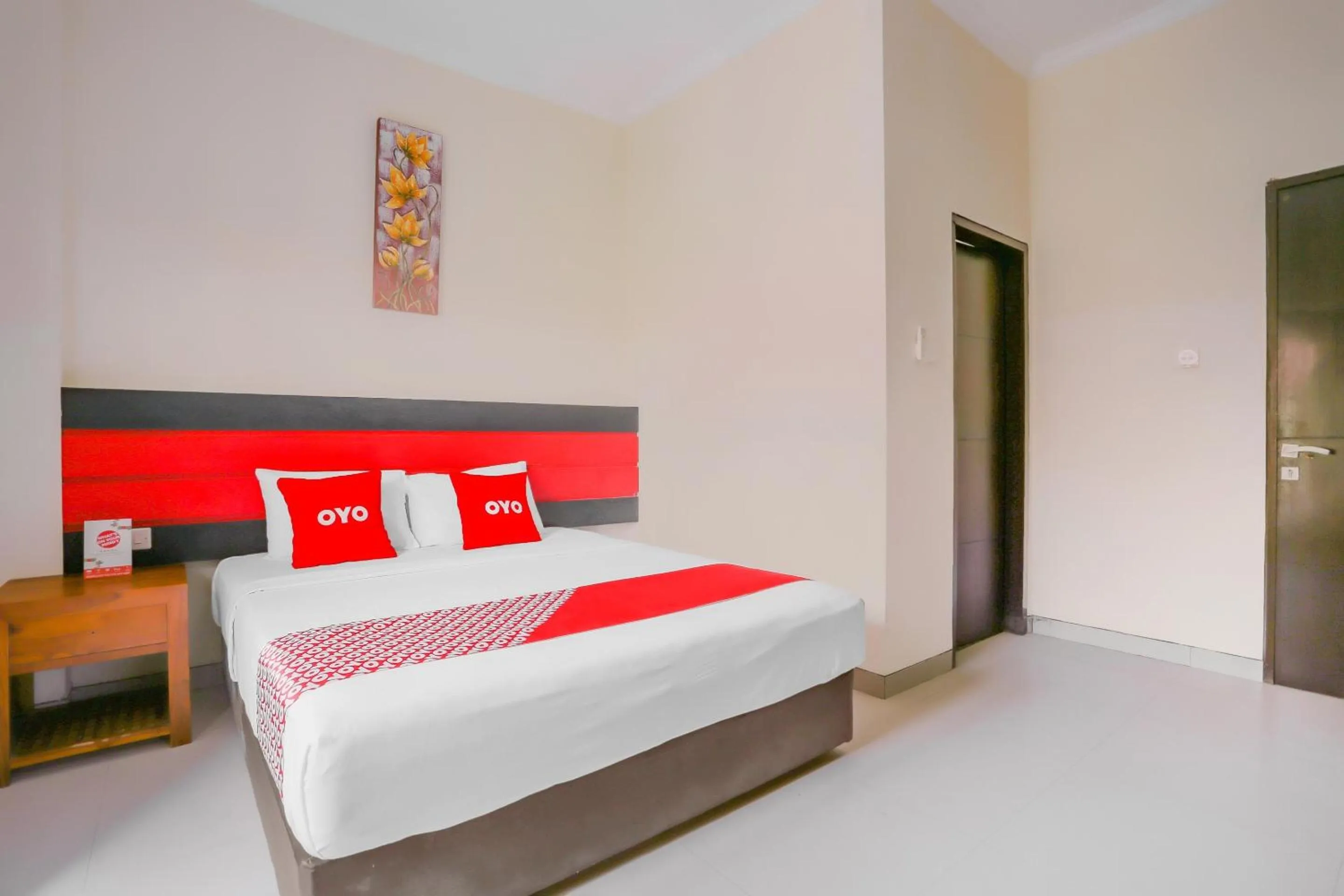 Bedroom, Bed in Hotel O Ari Beach Inn