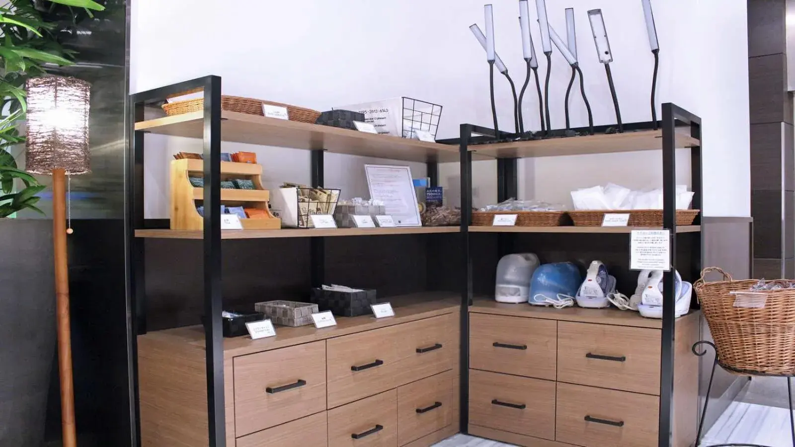 Lobby or reception in KOKO HOTEL Fukuoka Tenjin Lobby or reception in KOKO HOTEL Fukuoka Tenjin