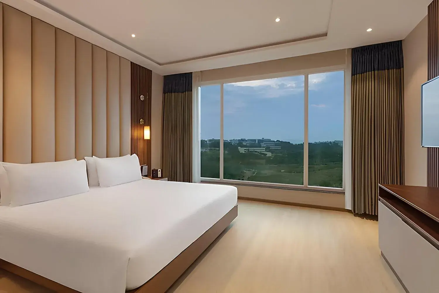 Bed in Fortune Park Airport Road, Hubballi - Member ITC Hotels' Group Bed in Fortune Park Airport Road, Hubballi - Member ITC Hotels' Group