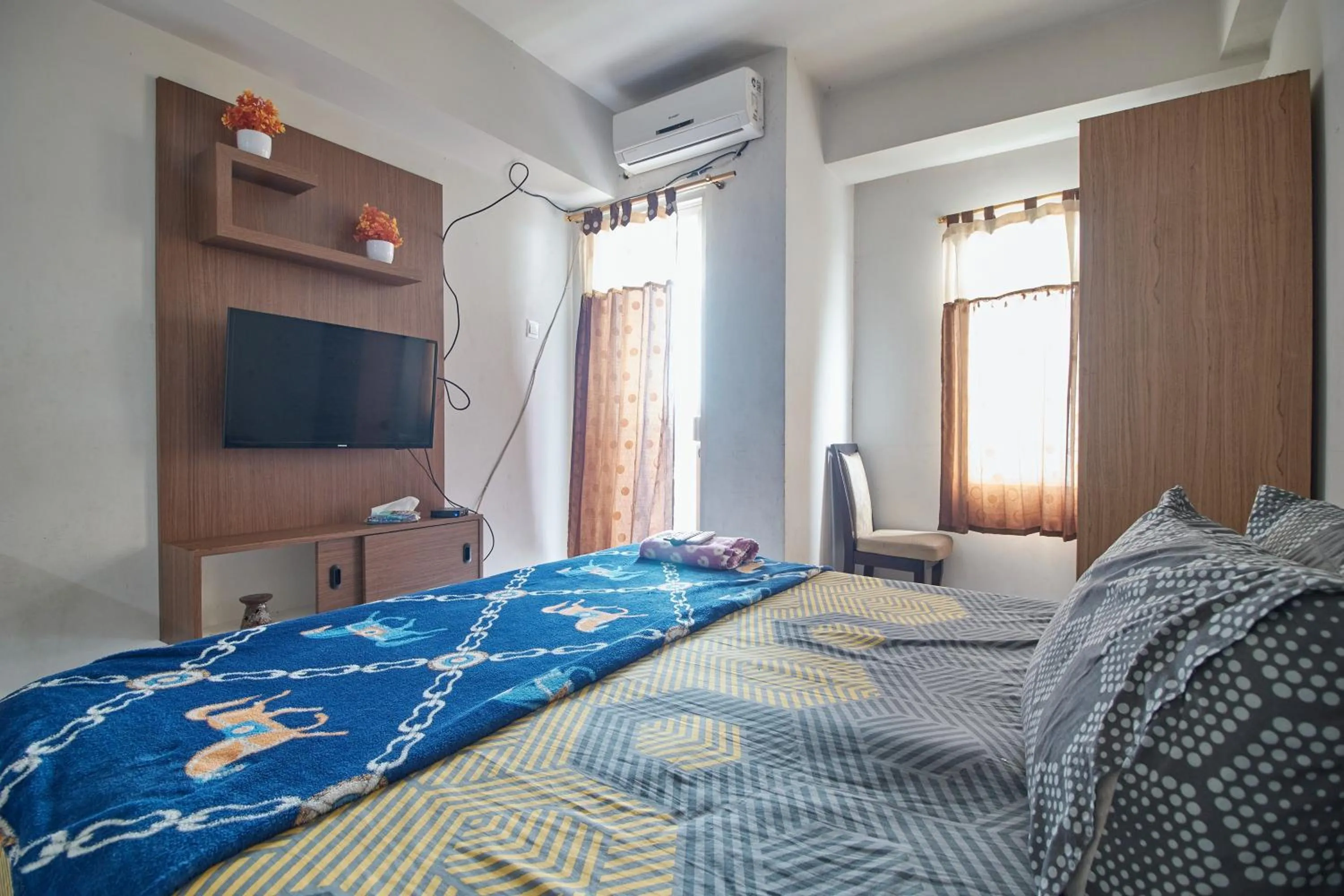 Bedroom, Bed in Room Rendi @ Apt Dramaga Tower