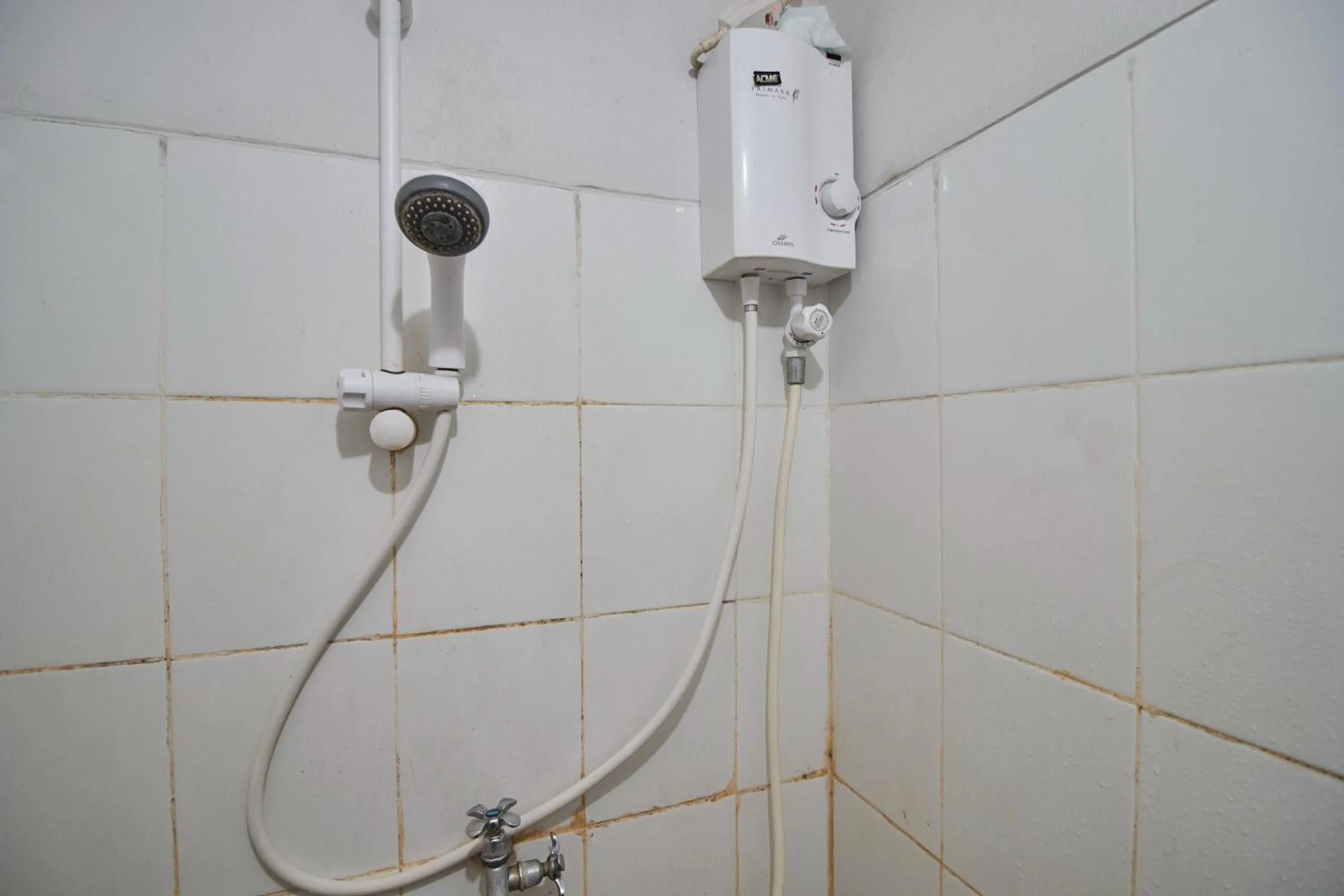 Bathroom in Room Rendi @ Apt Dramaga Tower