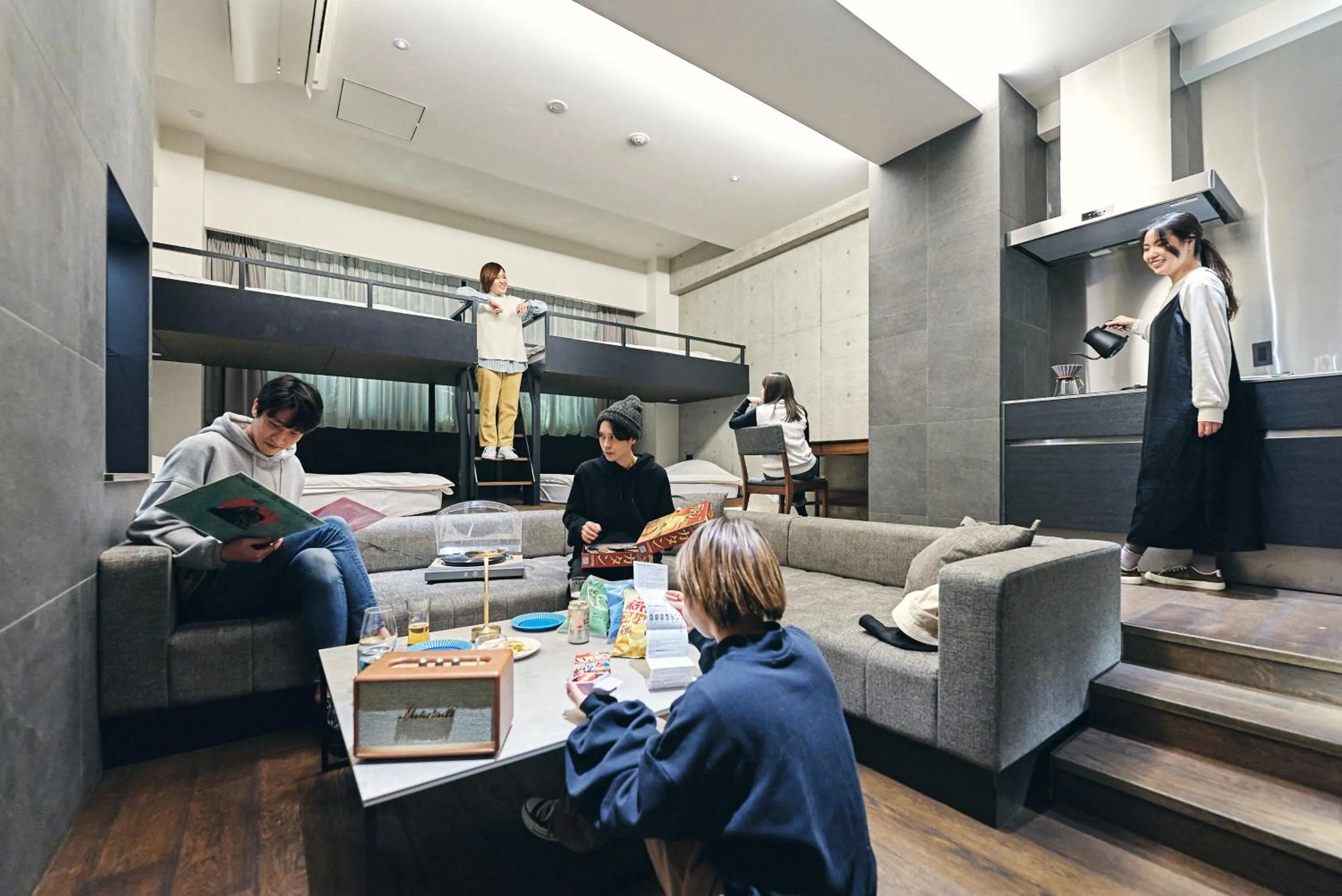 group of guests in 20 PIECES