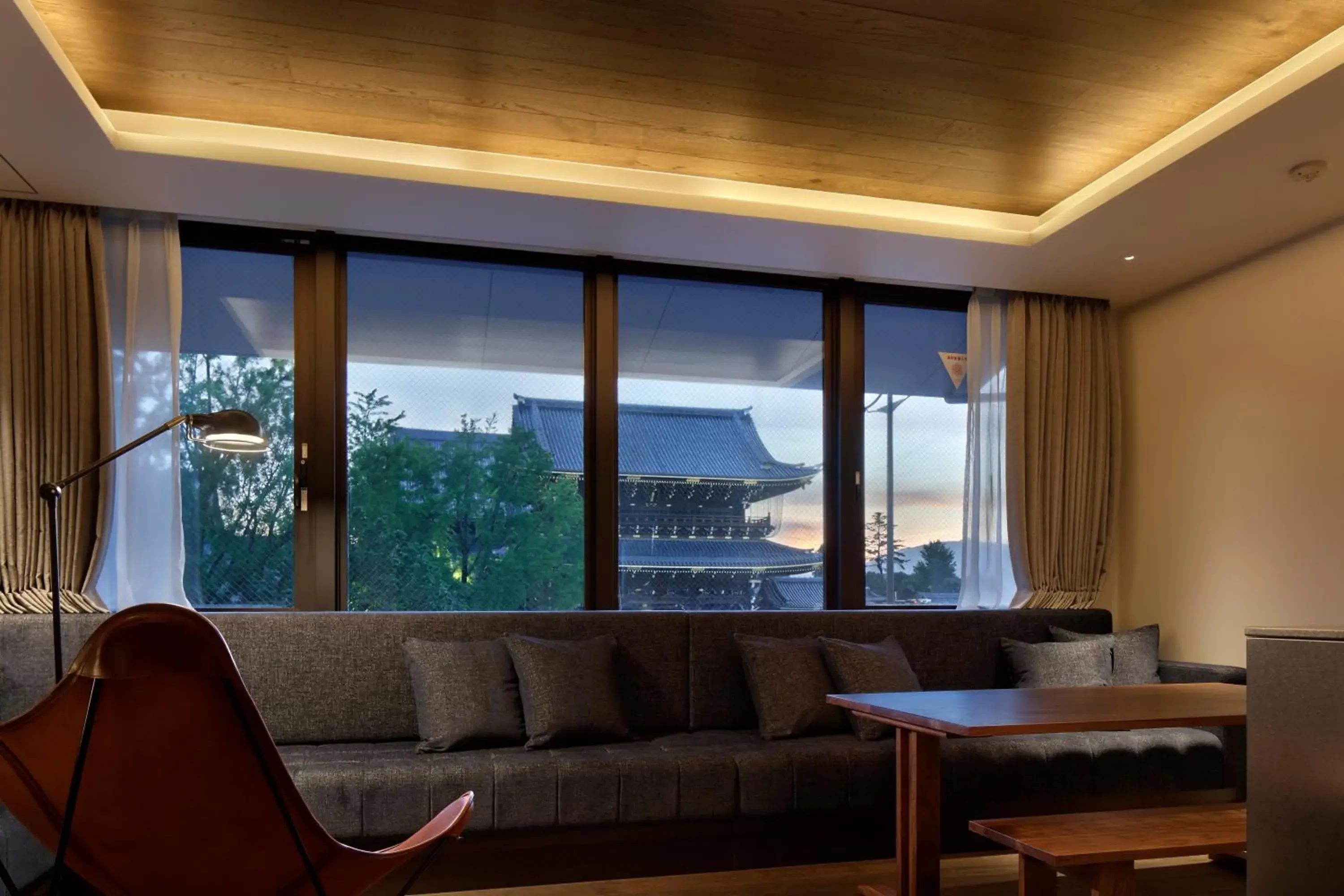 Living room in 20 PIECES Living room in 20 PIECES