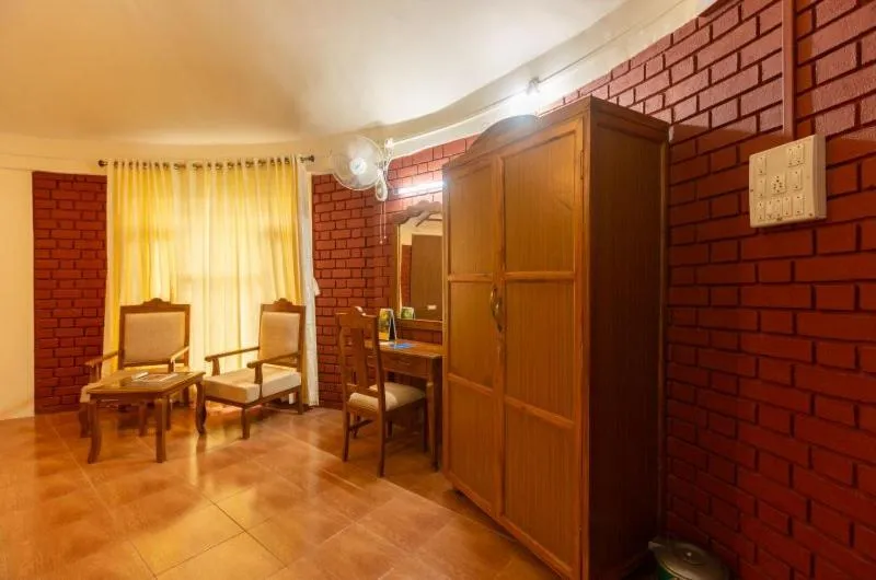 KSTDC Hotel Mayura Krishna Almatti