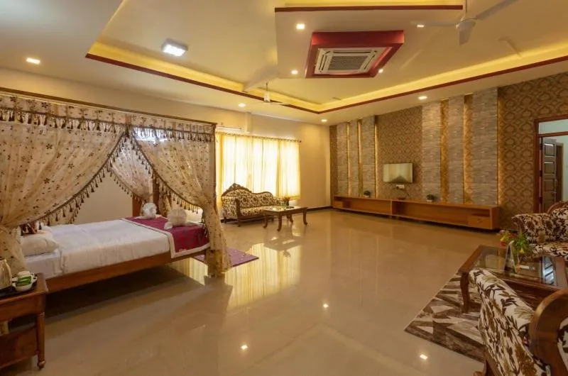 Bed in KSTDC Hotel Mayura Krishna Almatti