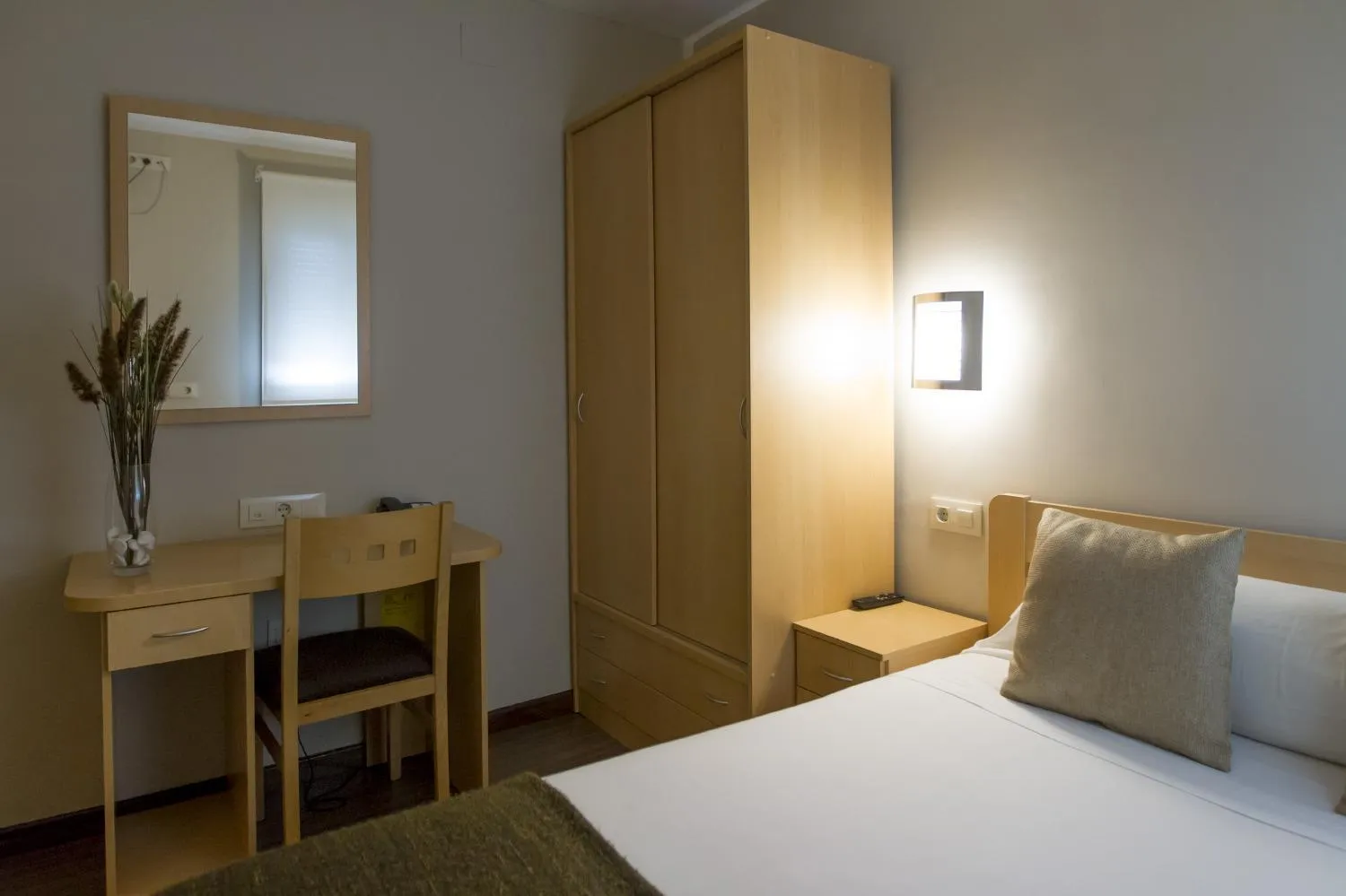 Property building, Bed in Vettonia Hotel