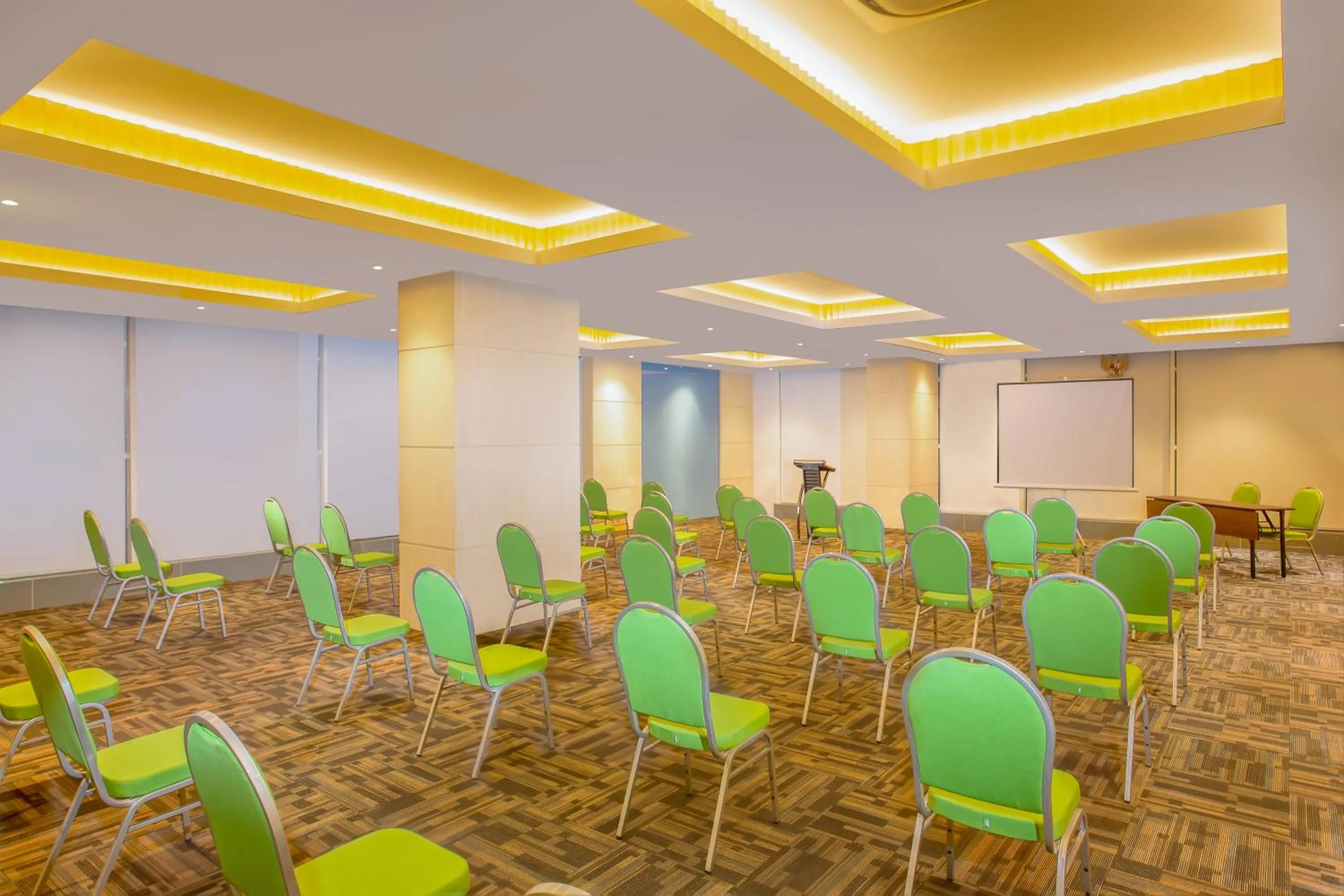 Meeting/conference room in Zest Parang Raja Solo by Swiss-Belhotel International