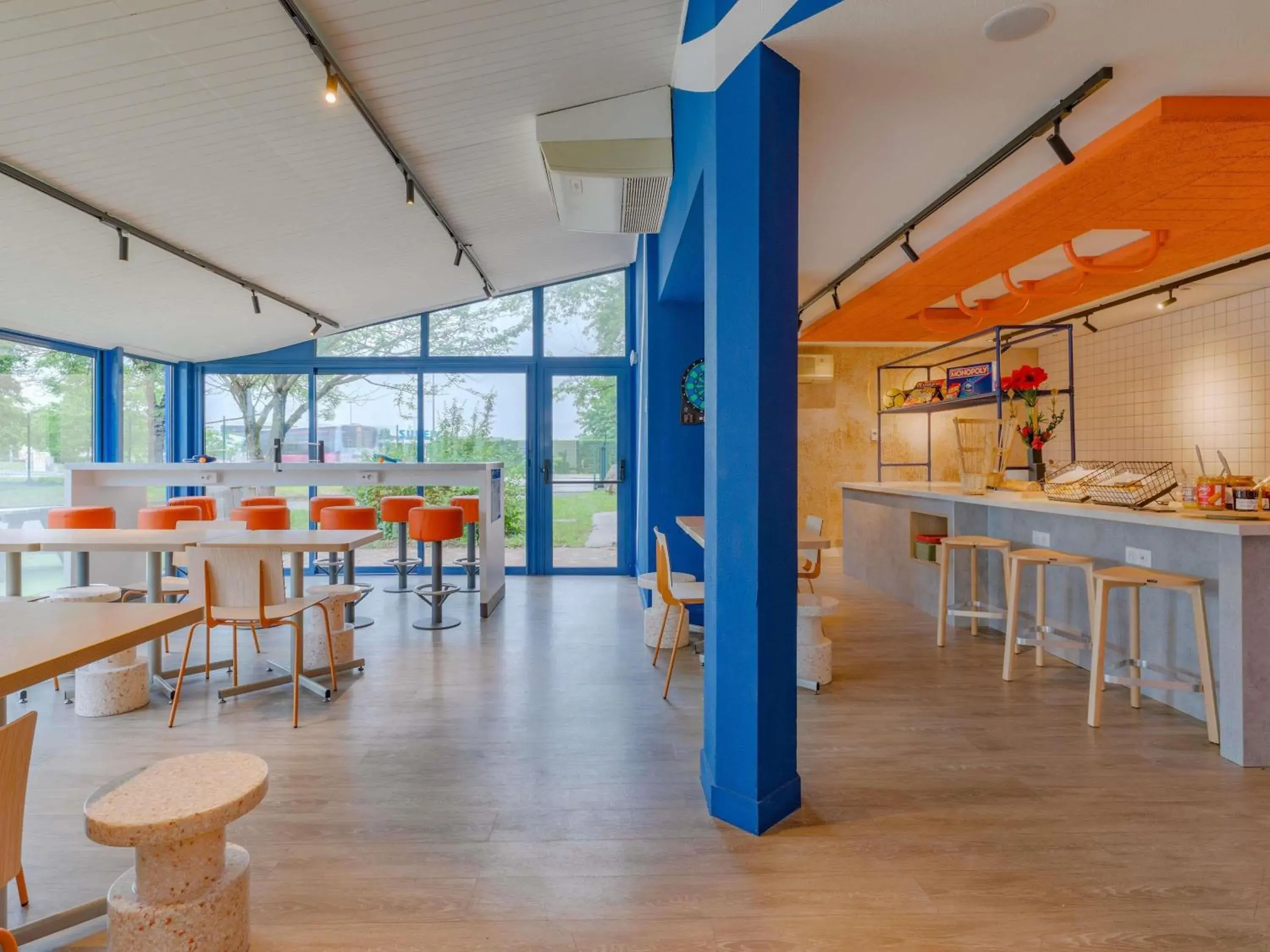 Property building in Ibis Budget Lyon Est Saint Quentin Fallavier Property building in Ibis Budget Lyon Est Saint Quentin Fallavier