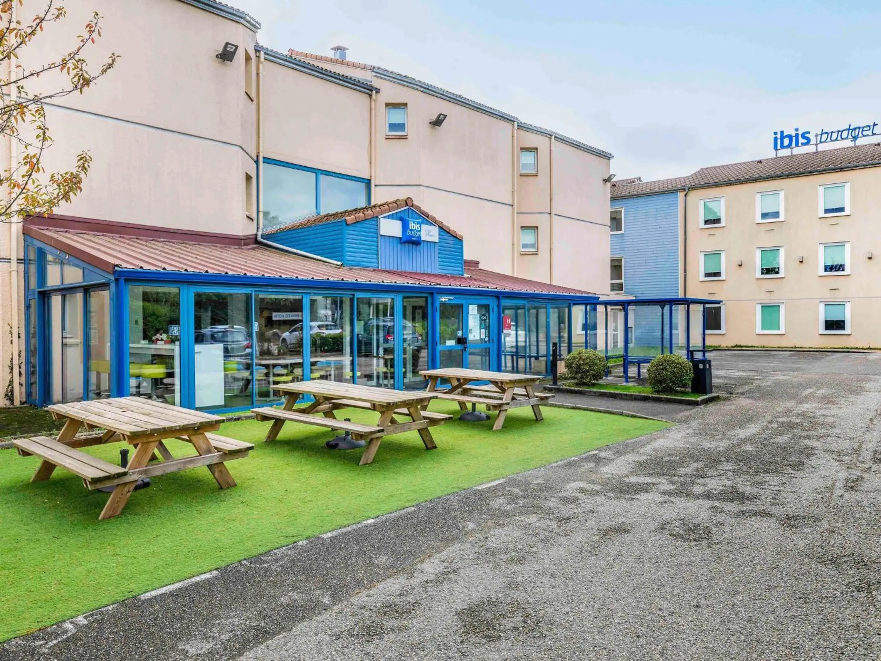 Property building in Ibis Budget Lyon Est Saint Quentin Fallavier Property building in Ibis Budget Lyon Est Saint Quentin Fallavier