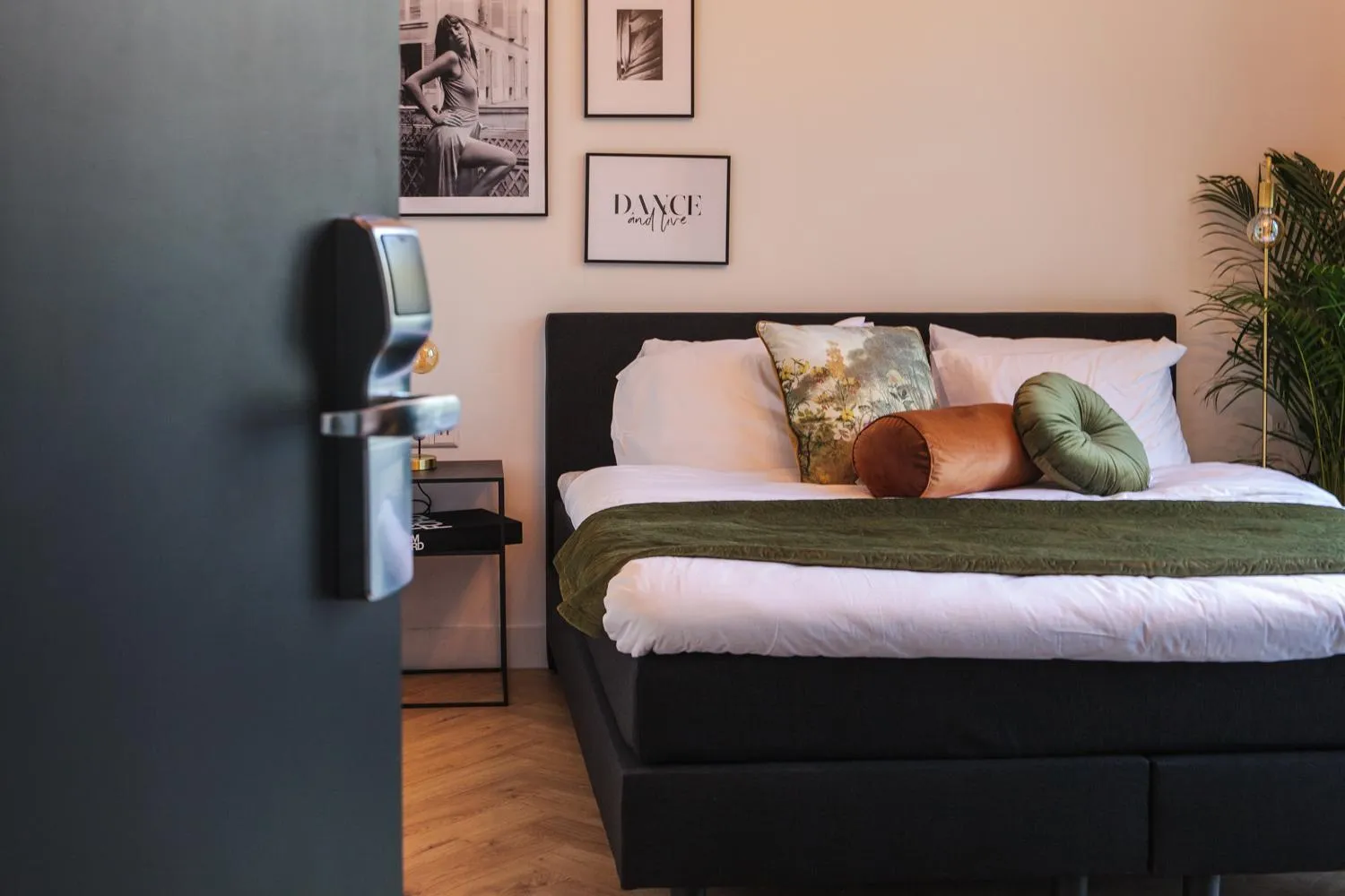 Bed in Boutique Hotel 43 Zaandam-Amsterdam