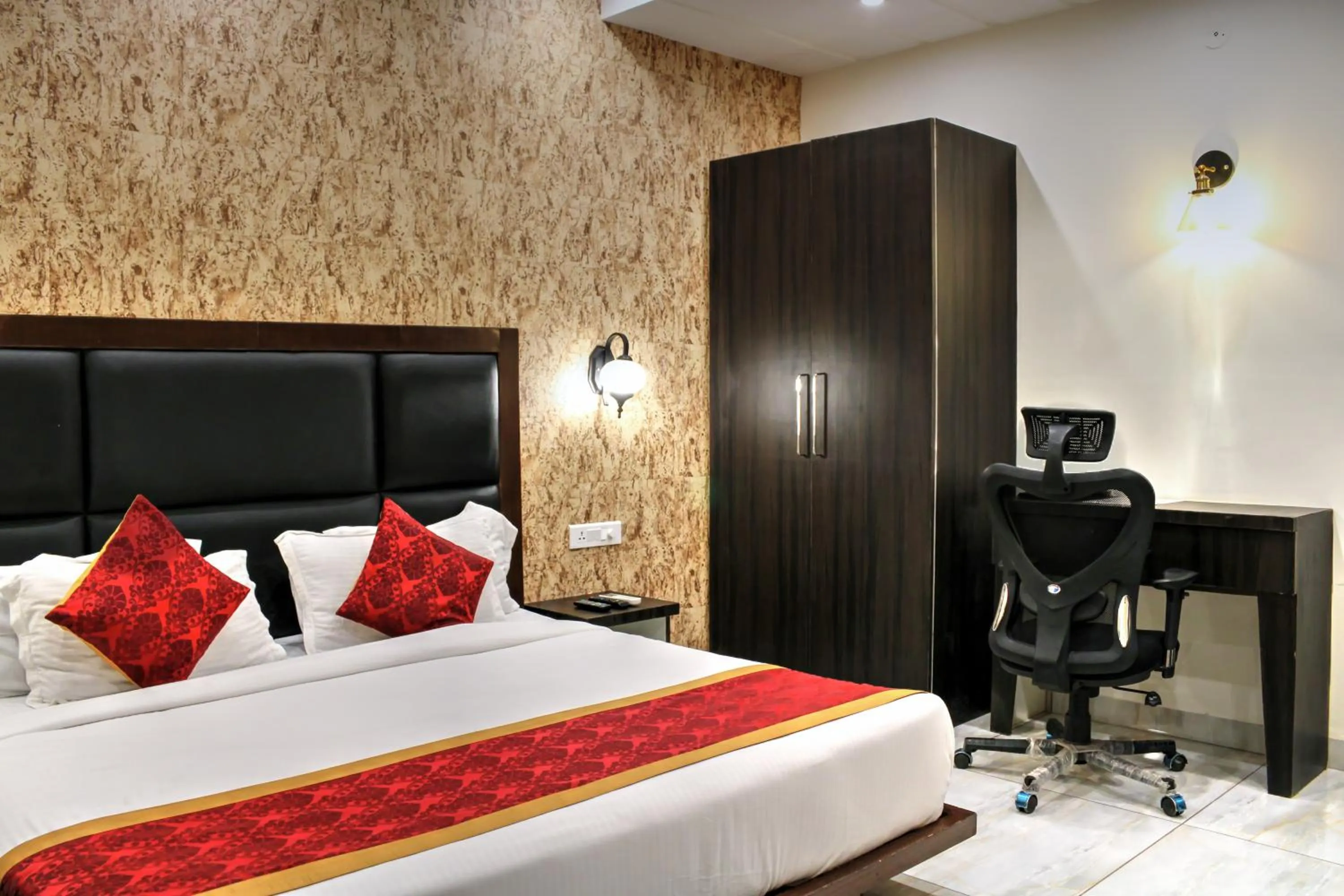 bunk bed, Bed in HOTEL HILL VIEW