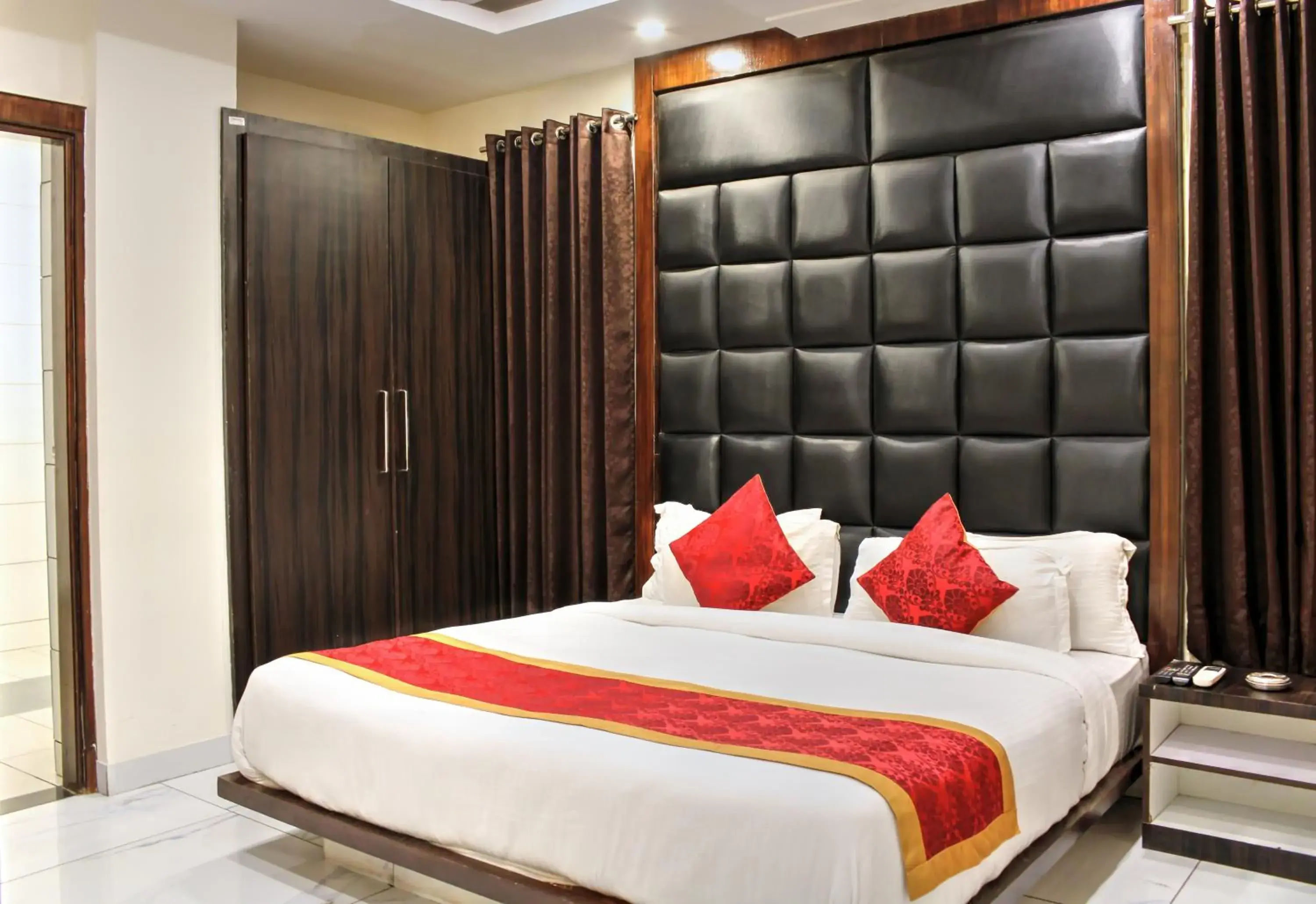 Bedroom, Bed in HOTEL HILL VIEW Bedroom, Bed in HOTEL HILL VIEW