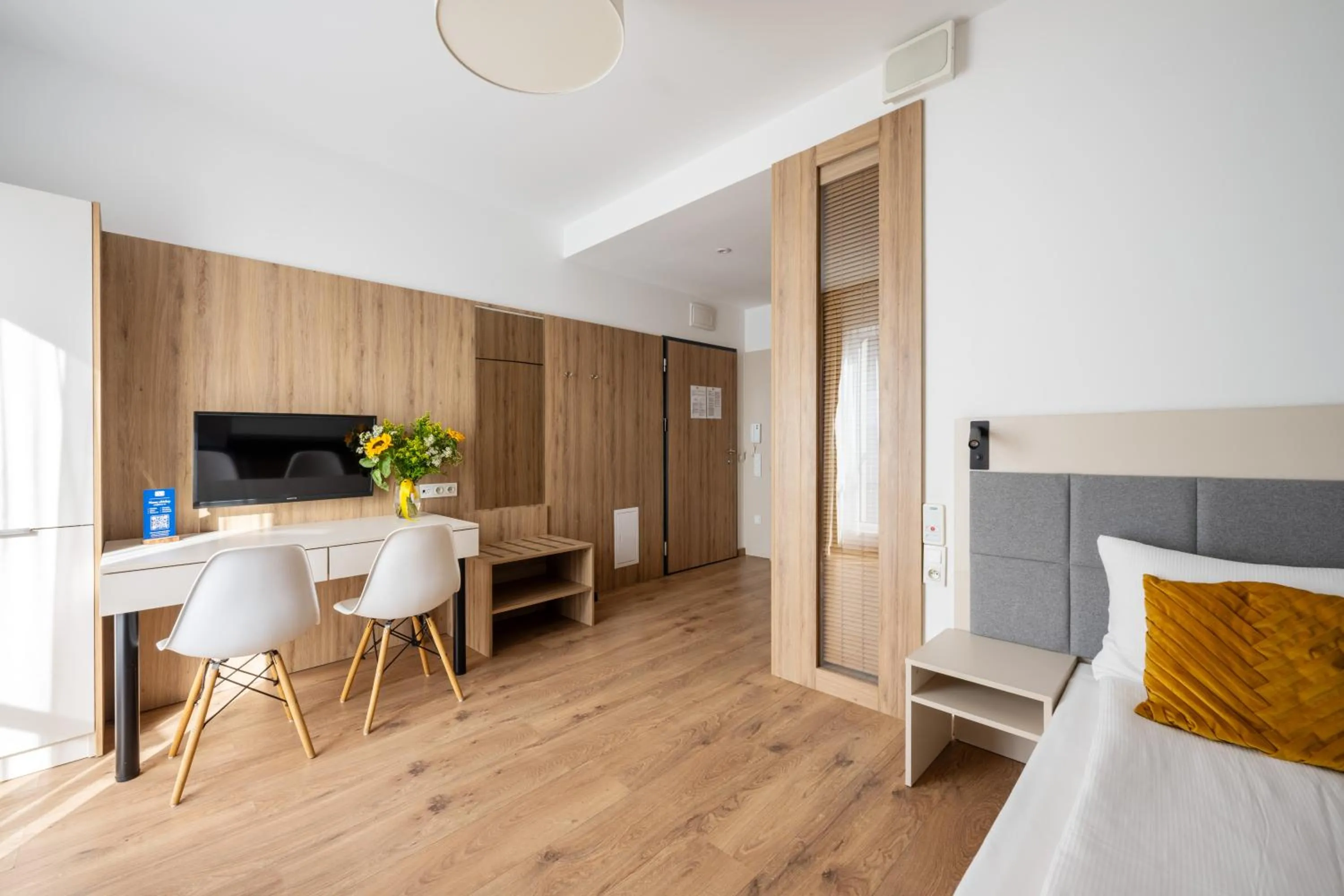 TV and multimedia, Bed in Aparthotel City Break Wolska