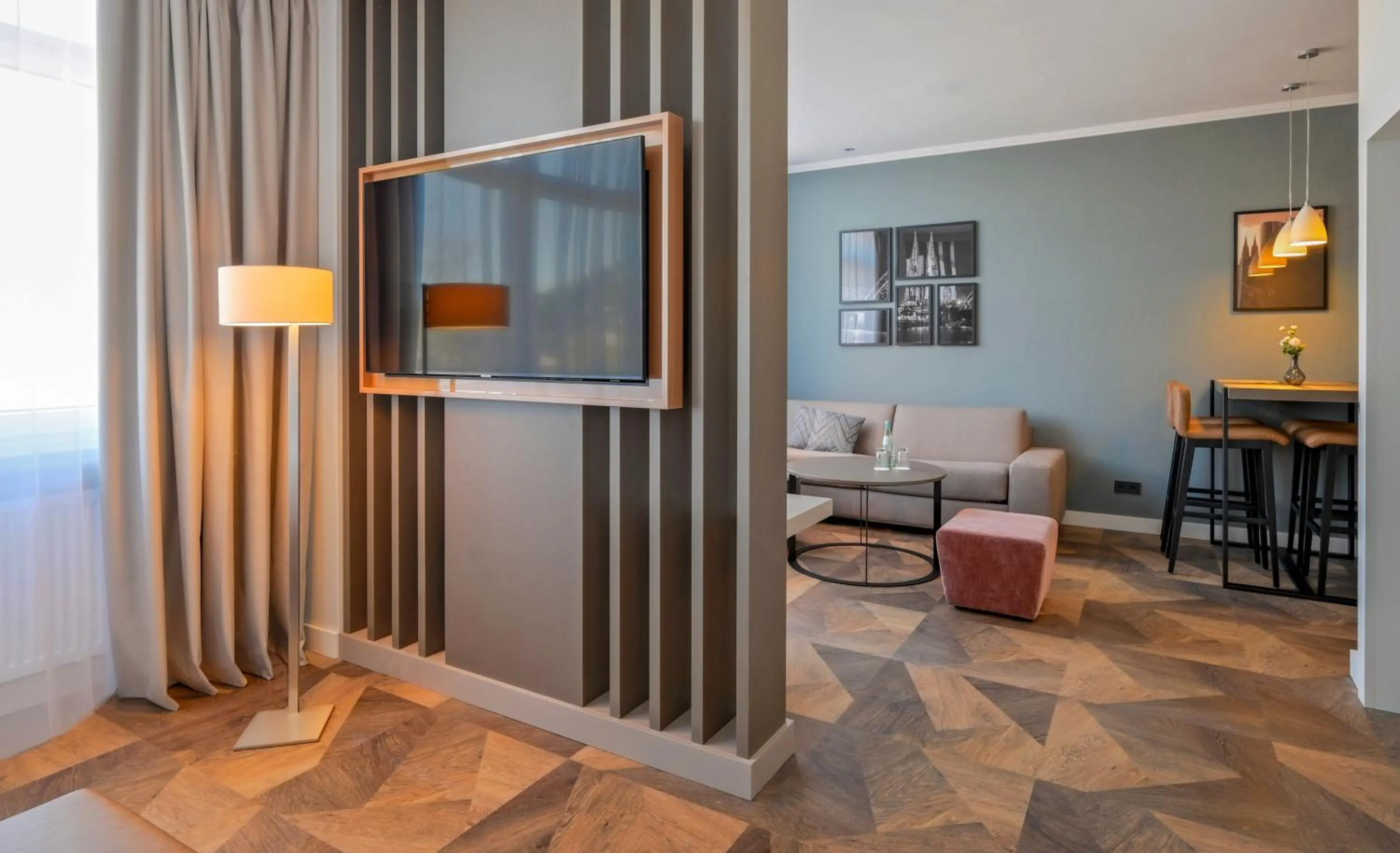 Living room in Mercure Hotel Koeln Belfortstrasse