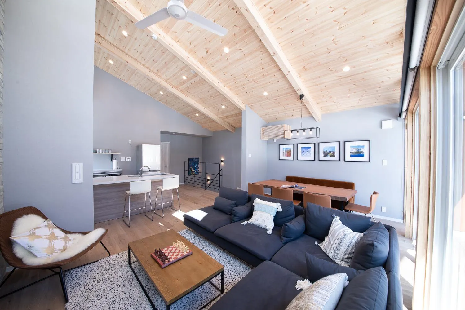 Seating area in Cherrywoods Place by Hakuba White Fox Company