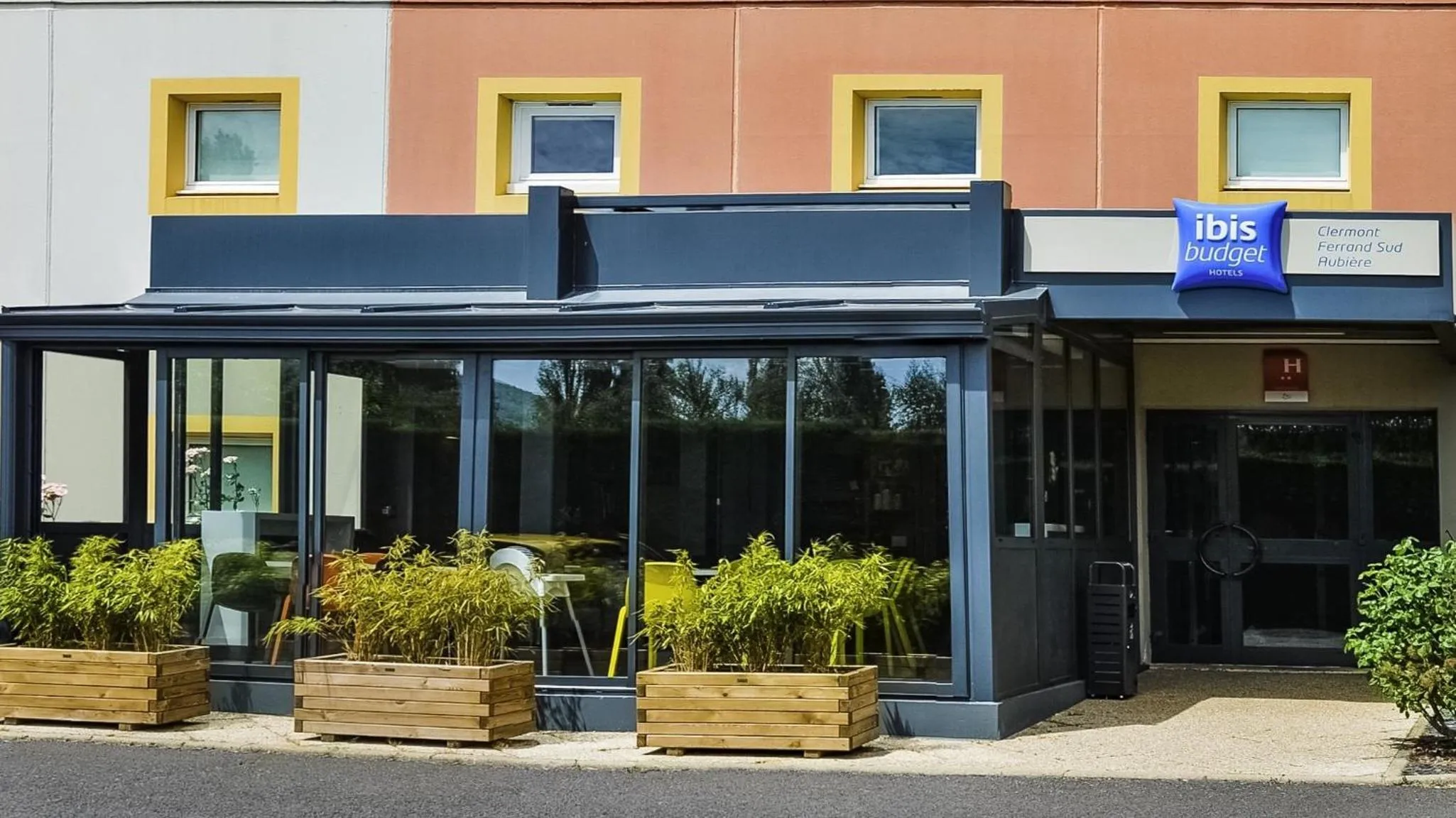 Property building in ibis budget Clermont Ferrand Sud