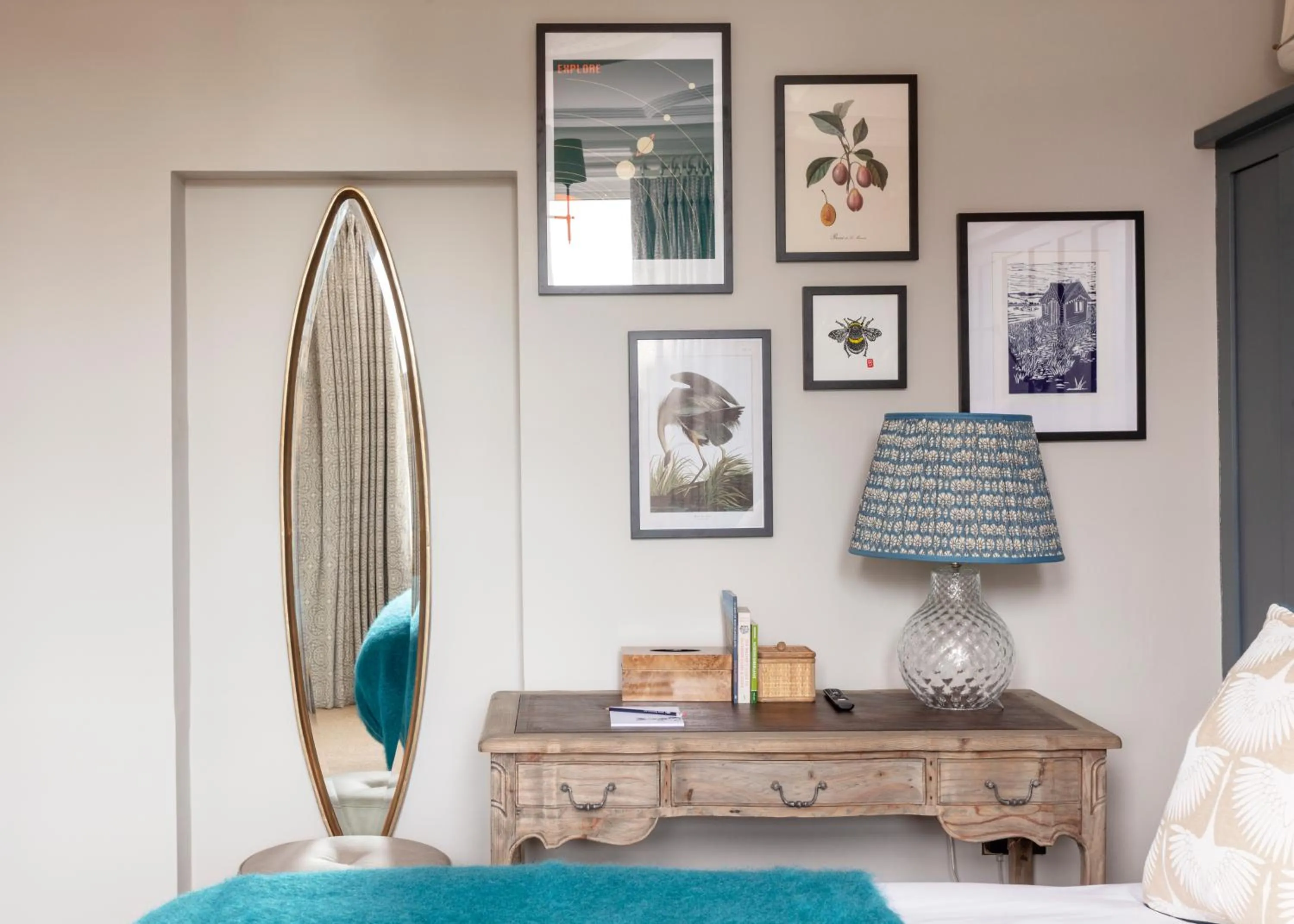 Coffee/tea facilities, Bed in The Whittling House