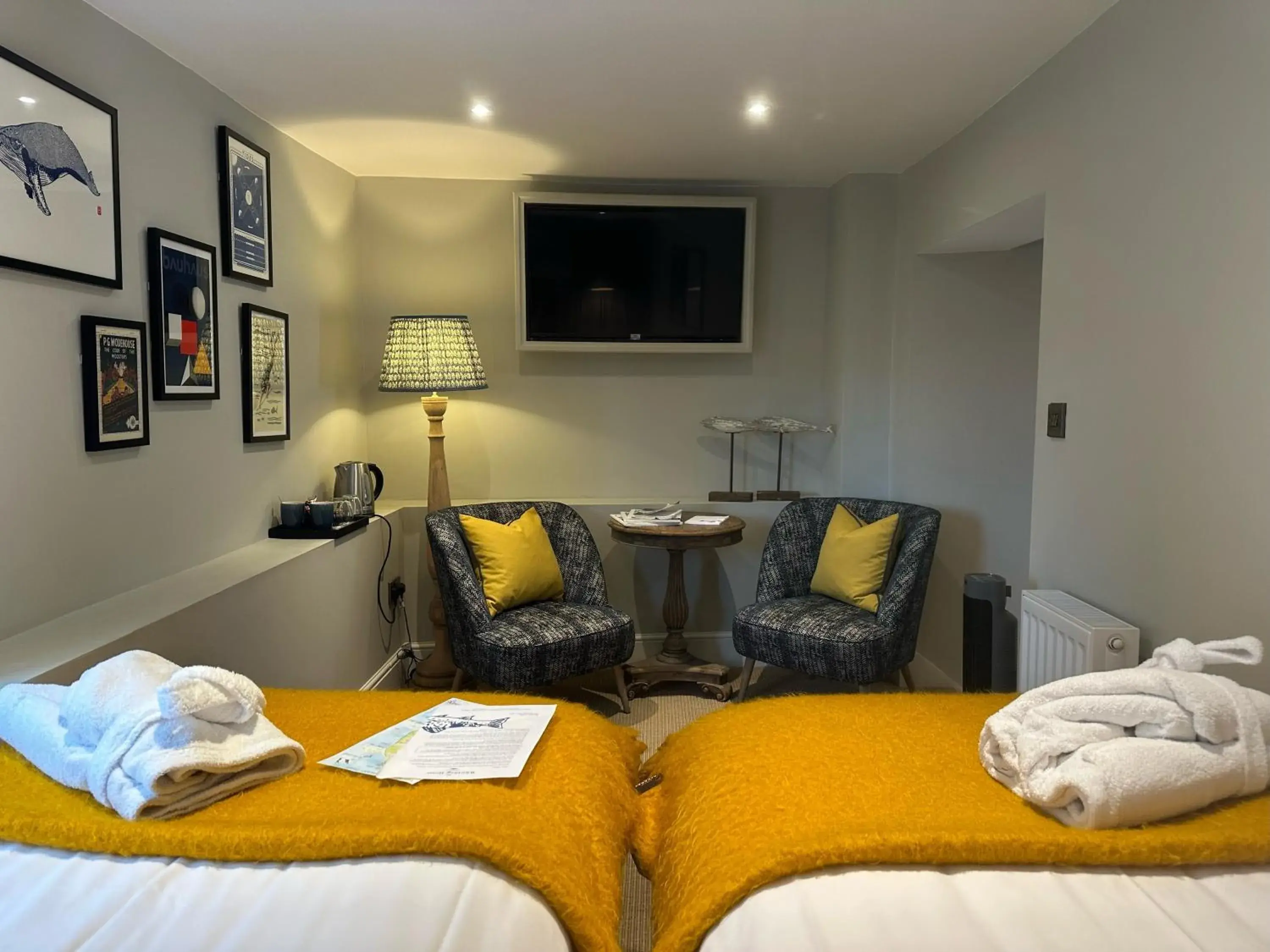 Twin Room in The Whittling House Twin Room in The Whittling House