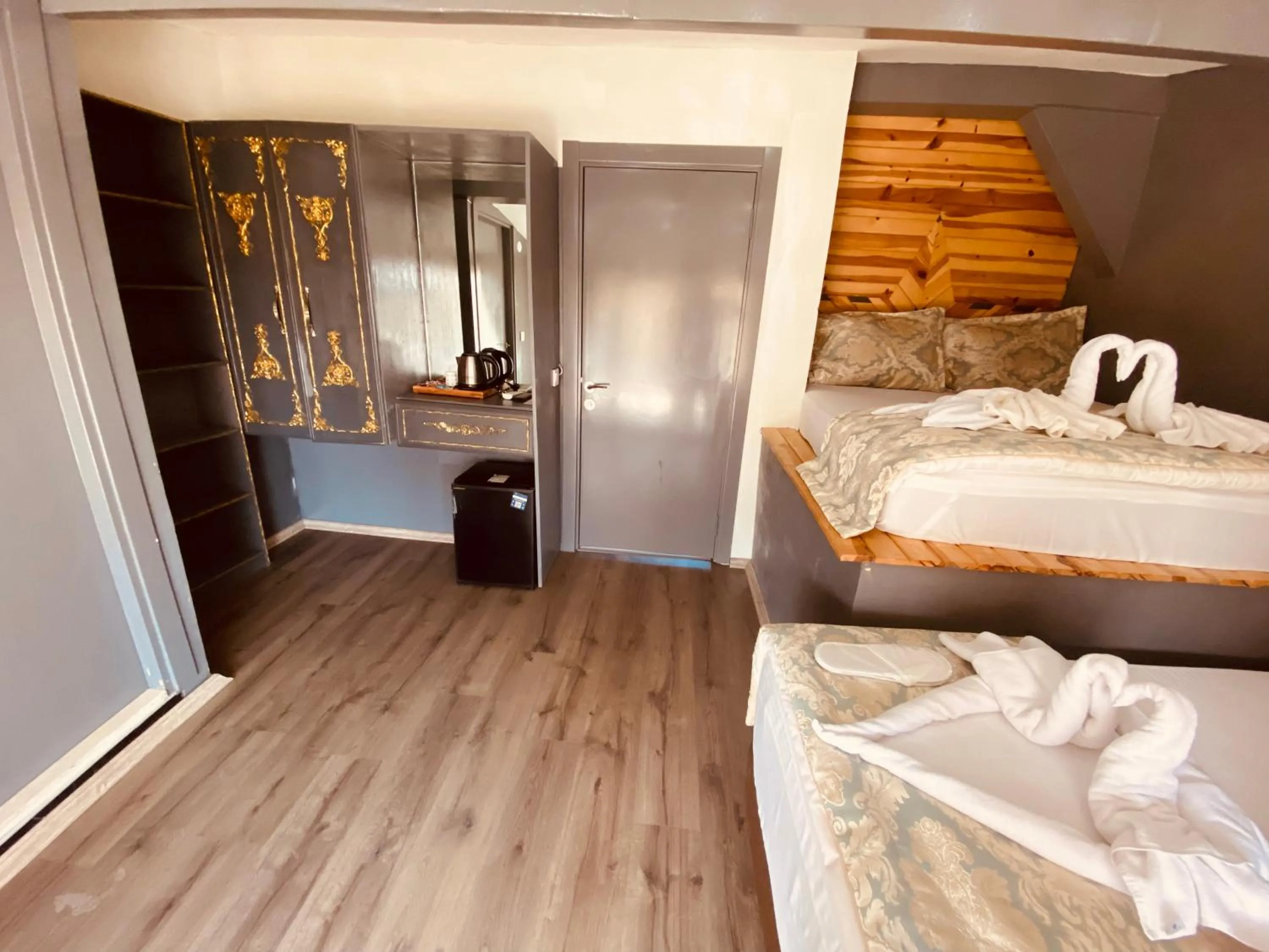 Bedroom, Bed in GANJ Hotel