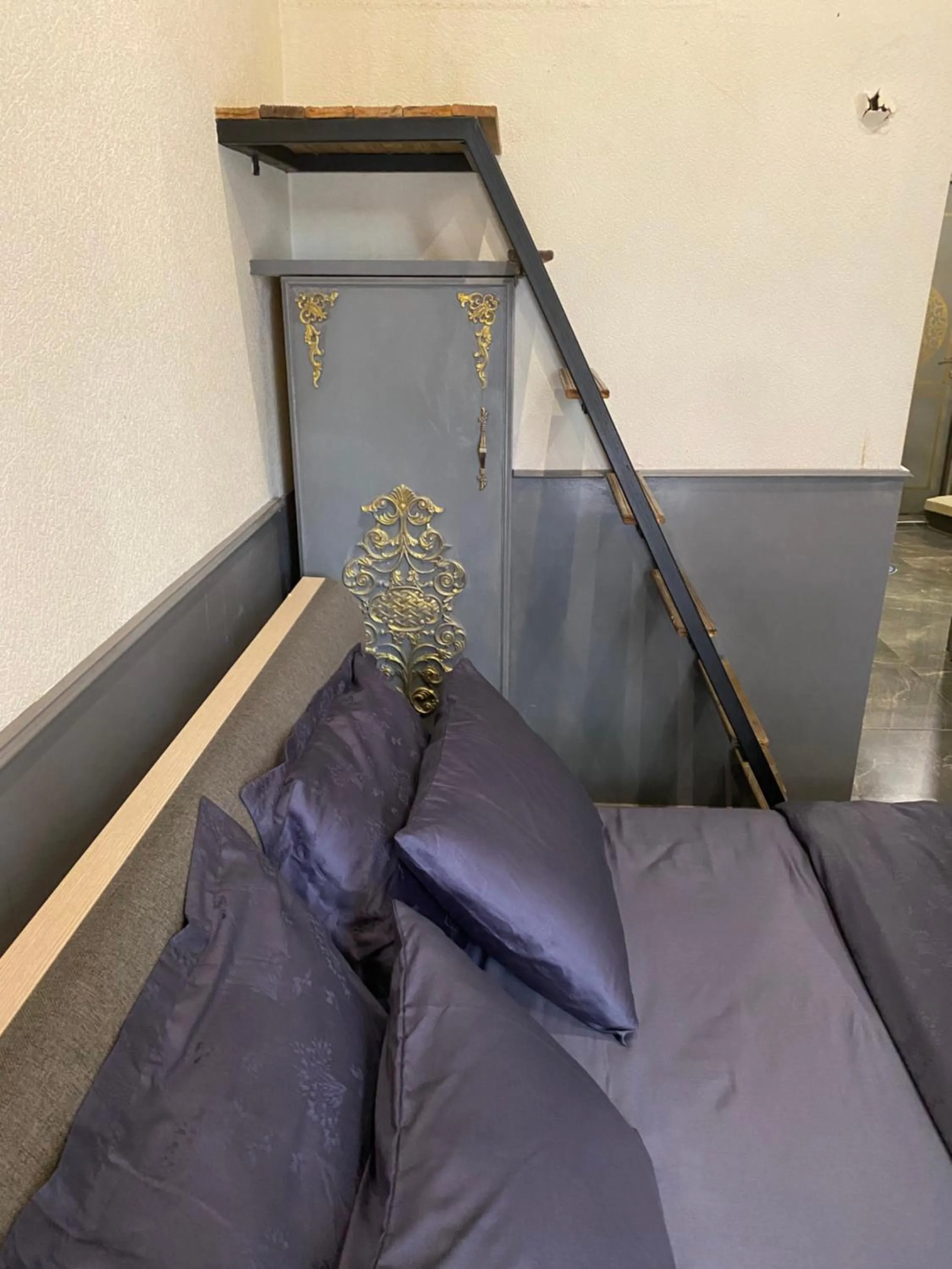 Bedroom in GANJ Hotel