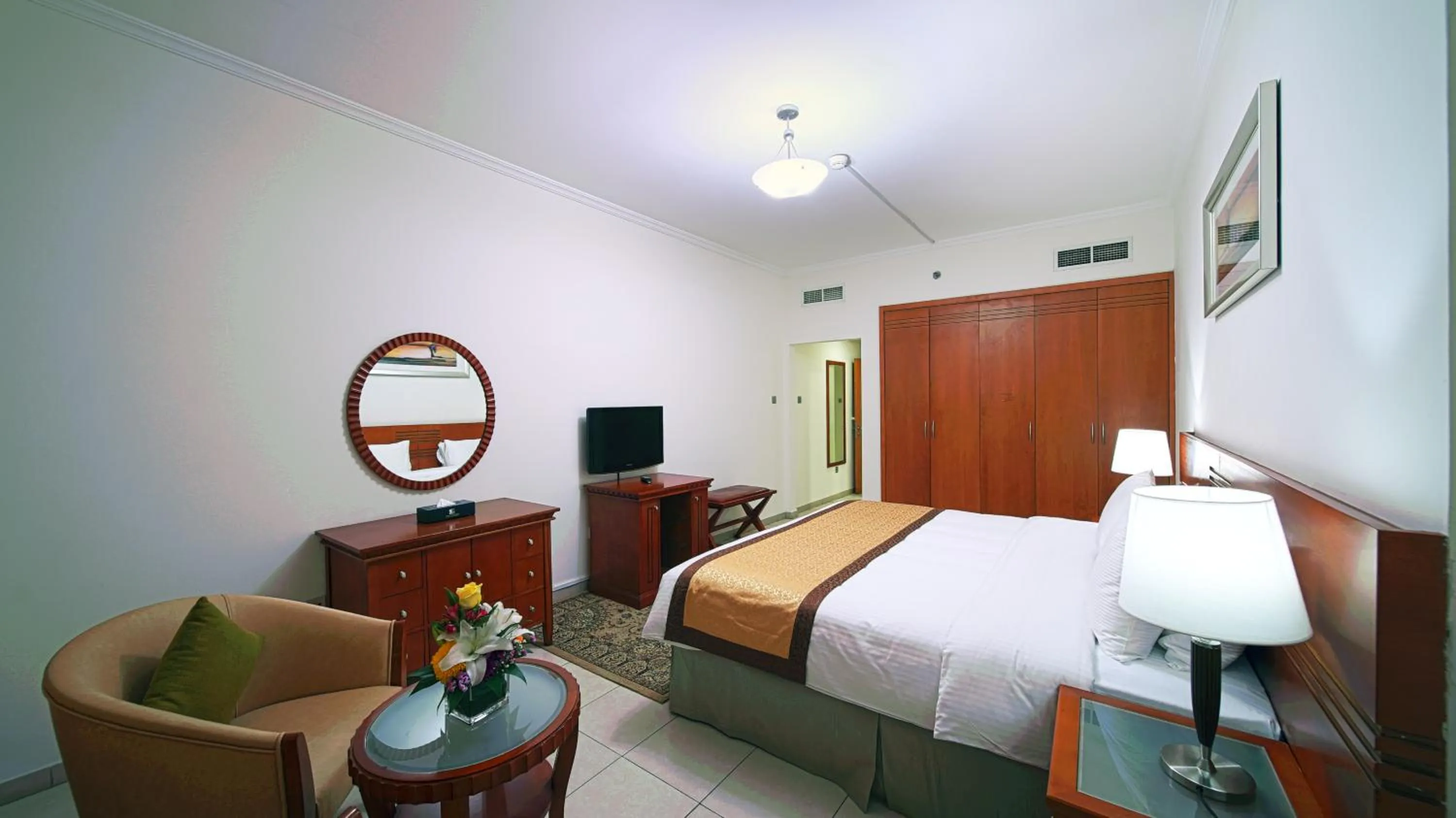Photo of the whole room, Bed in Rose Garden Hotel Apartments - Bur Dubai