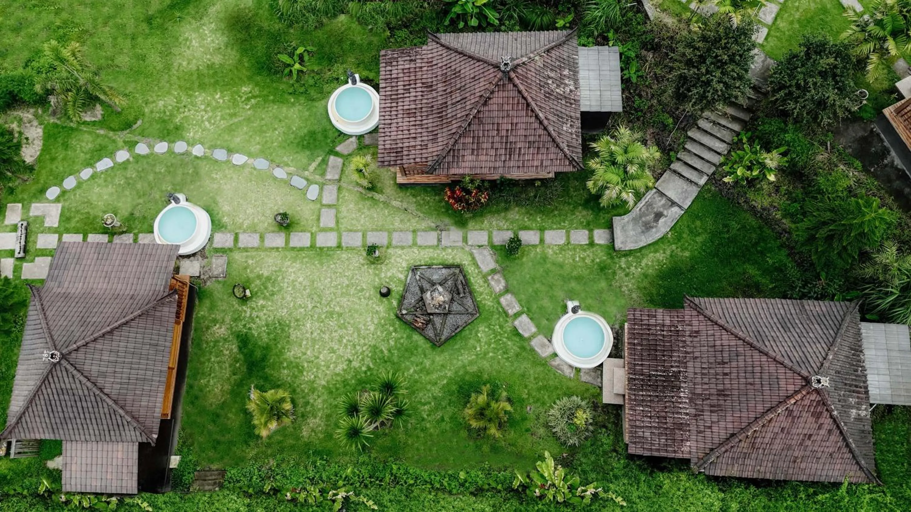 Garden in Cabana Bali Villa