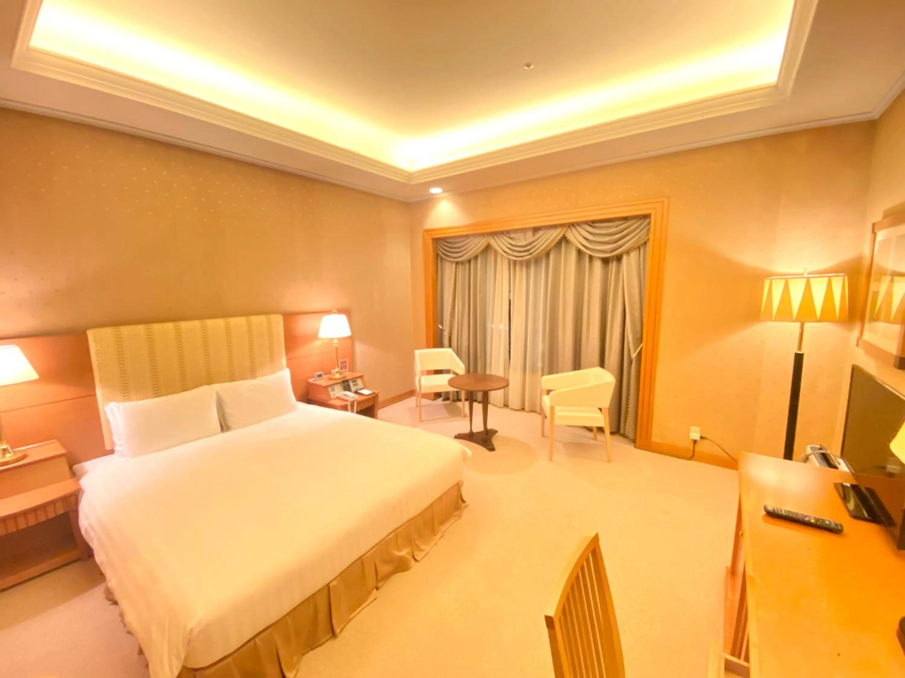 Photo of the whole room, Bed in Smile Hotel Tokyo Nishikasai