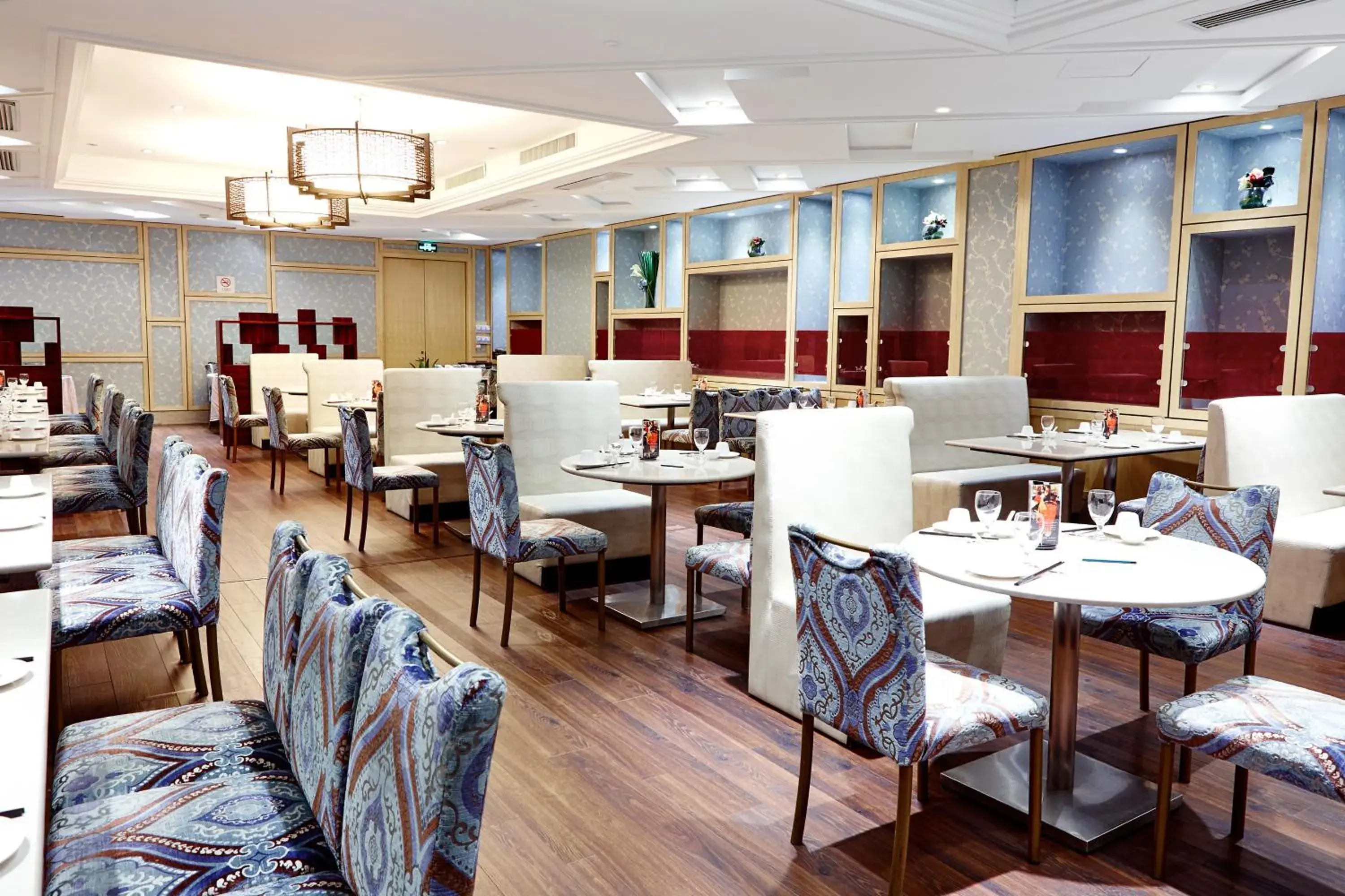 Restaurant/places to eat in Huachen International Hotel Restaurant/places to eat in Huachen International Hotel