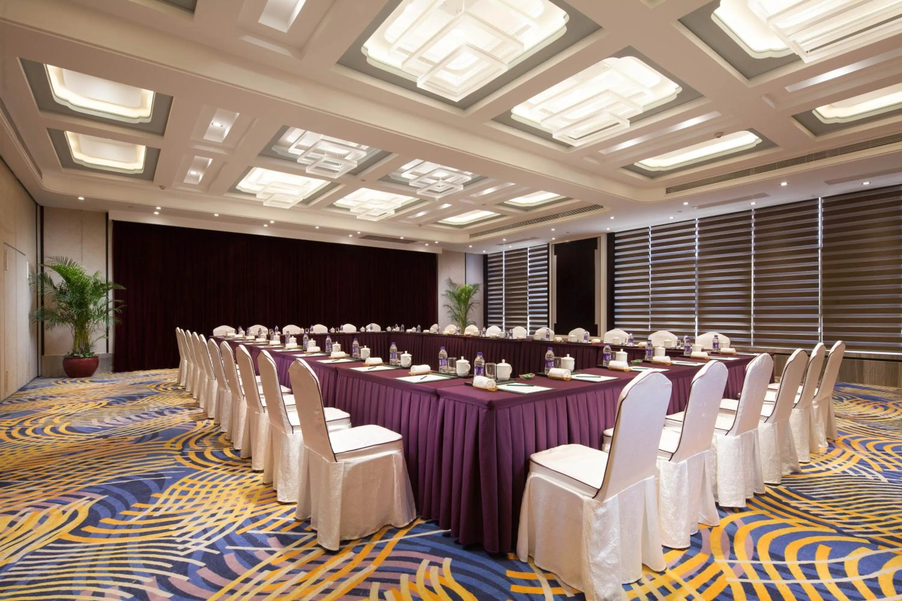 Meeting/conference room in Huachen International Hotel