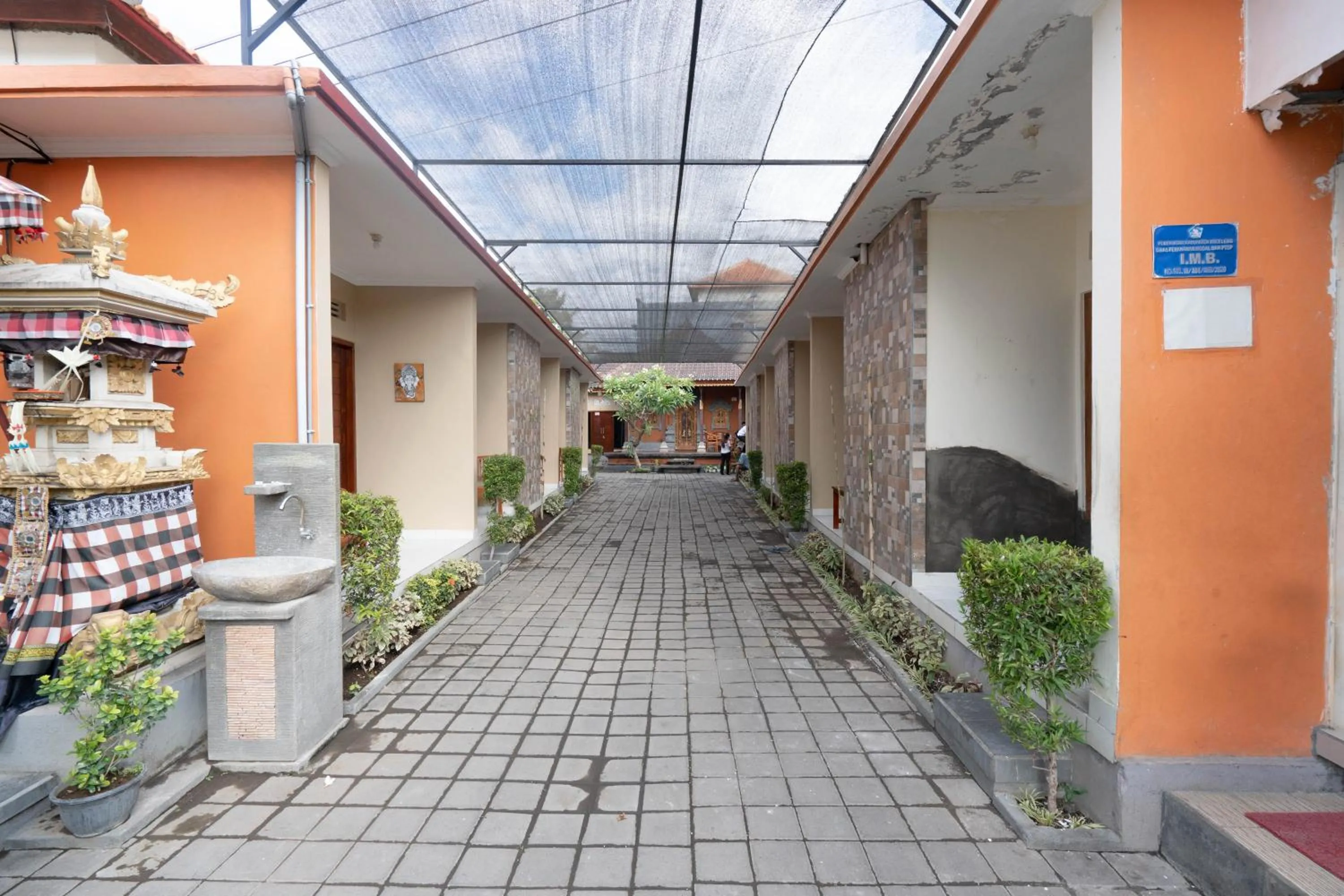 Property building in RedDoorz near Buleleng Harbour 2