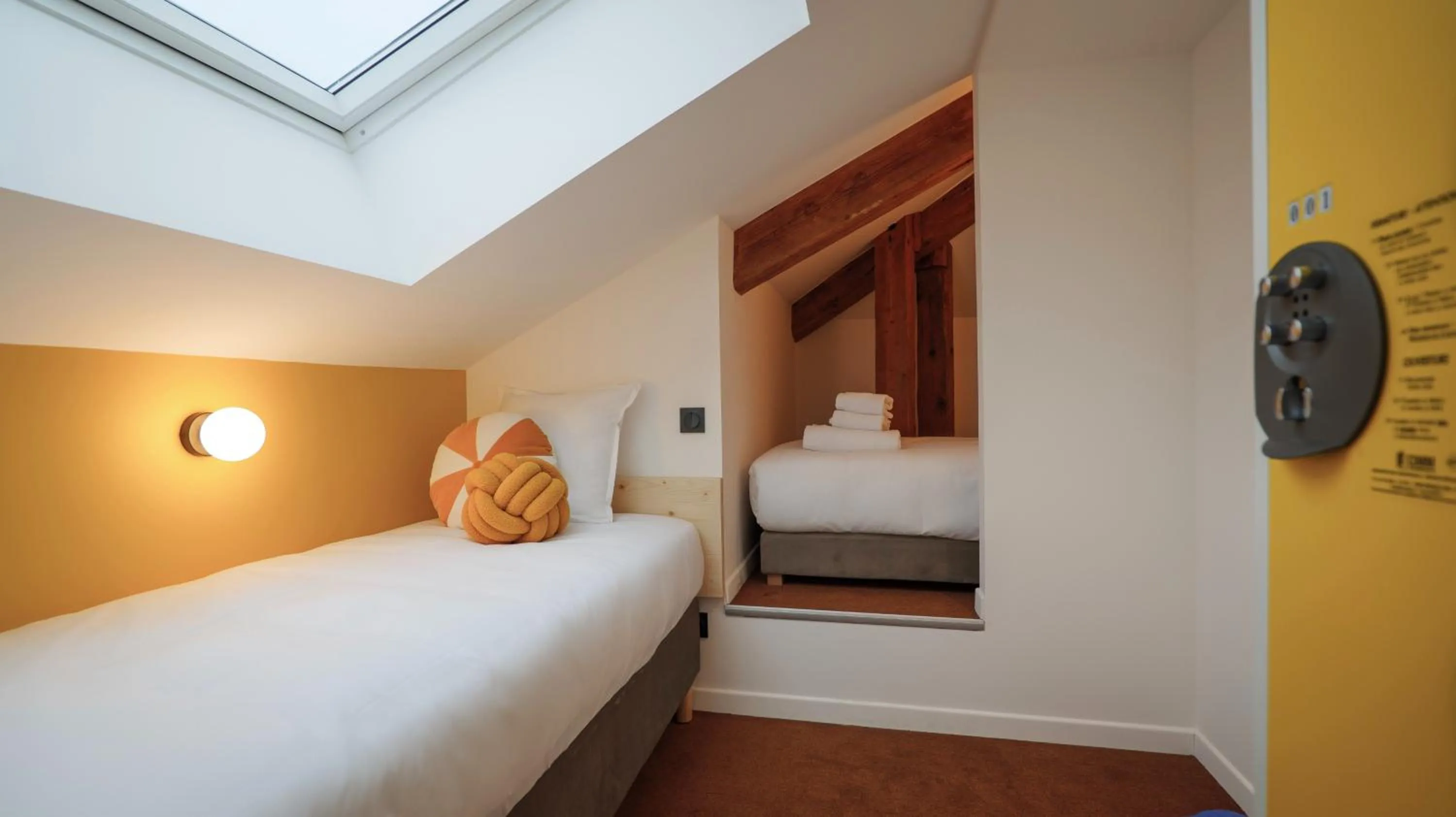 Bed in PlanB - Living Saint-Gervais