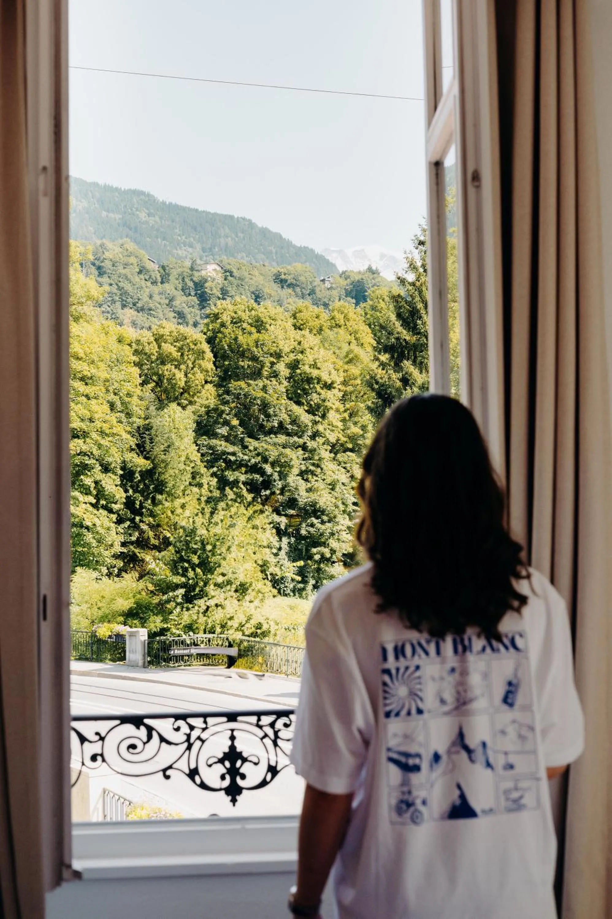 Photo of the whole room in PlanB - Living Saint-Gervais - 250m des Remontées Mécaniques