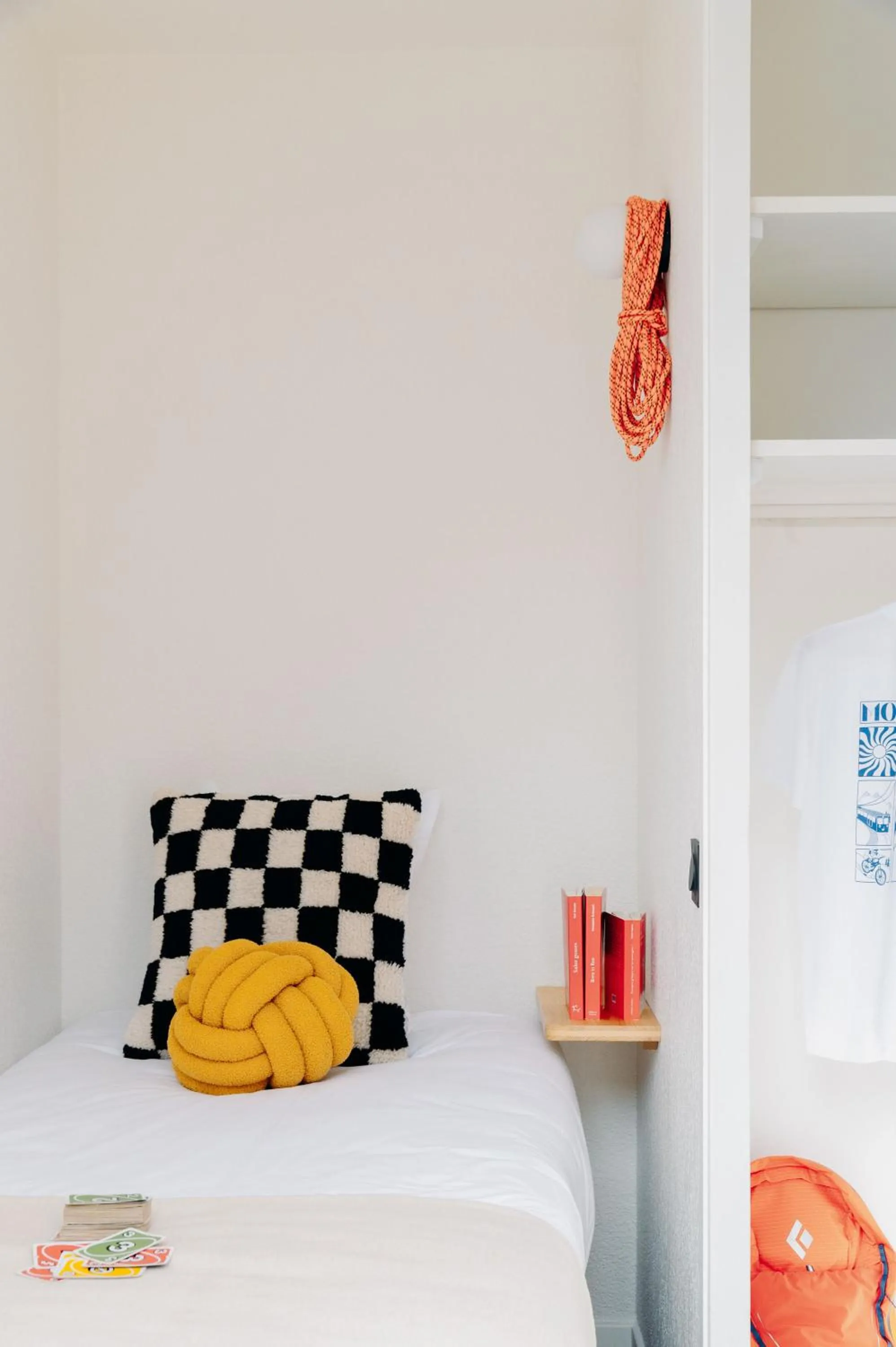 Photo of the whole room, Bed in PlanB - Living Saint-Gervais - 250m des Remontées Mécaniques