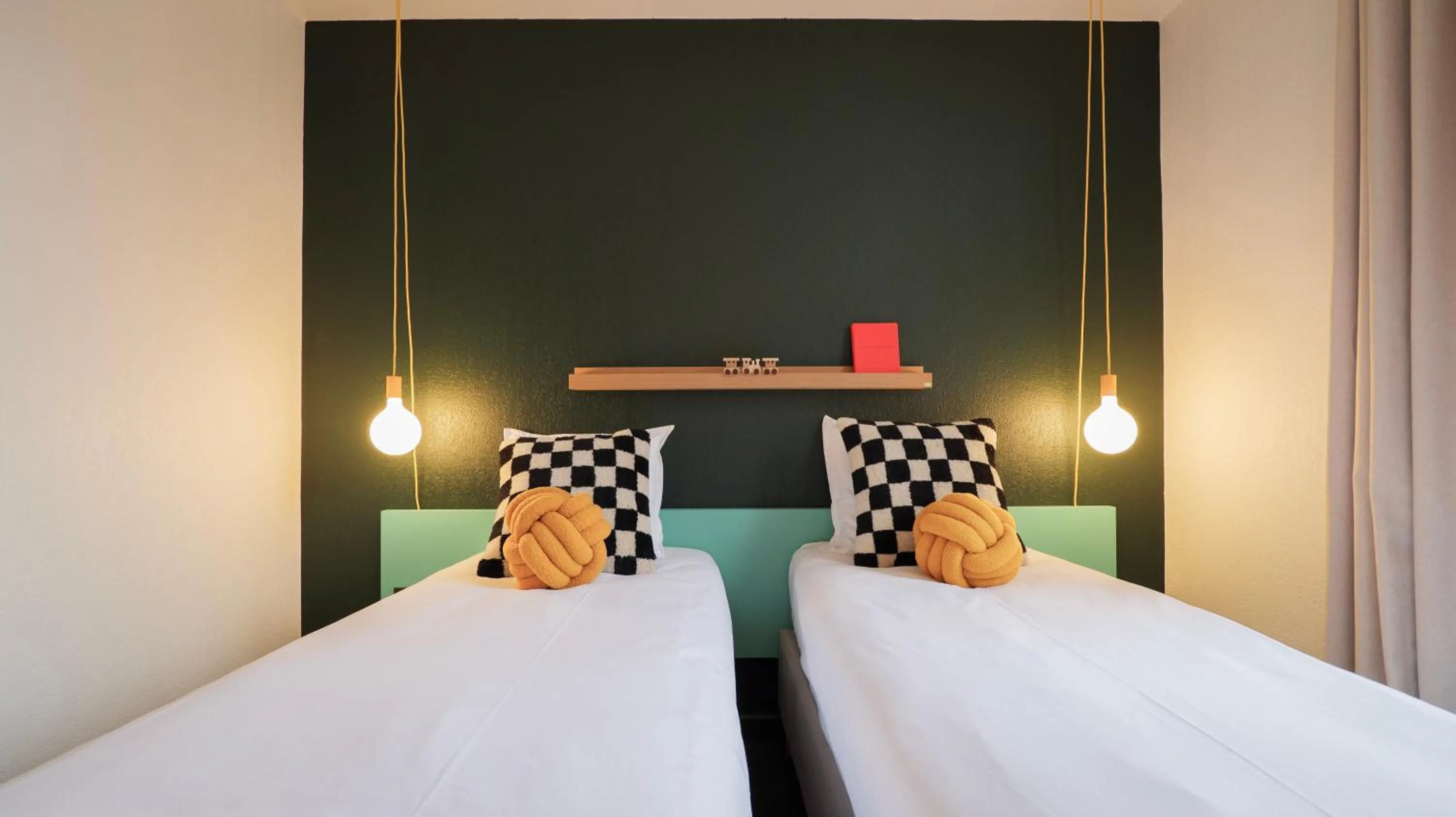 Bed in PlanB - Living Saint-Gervais