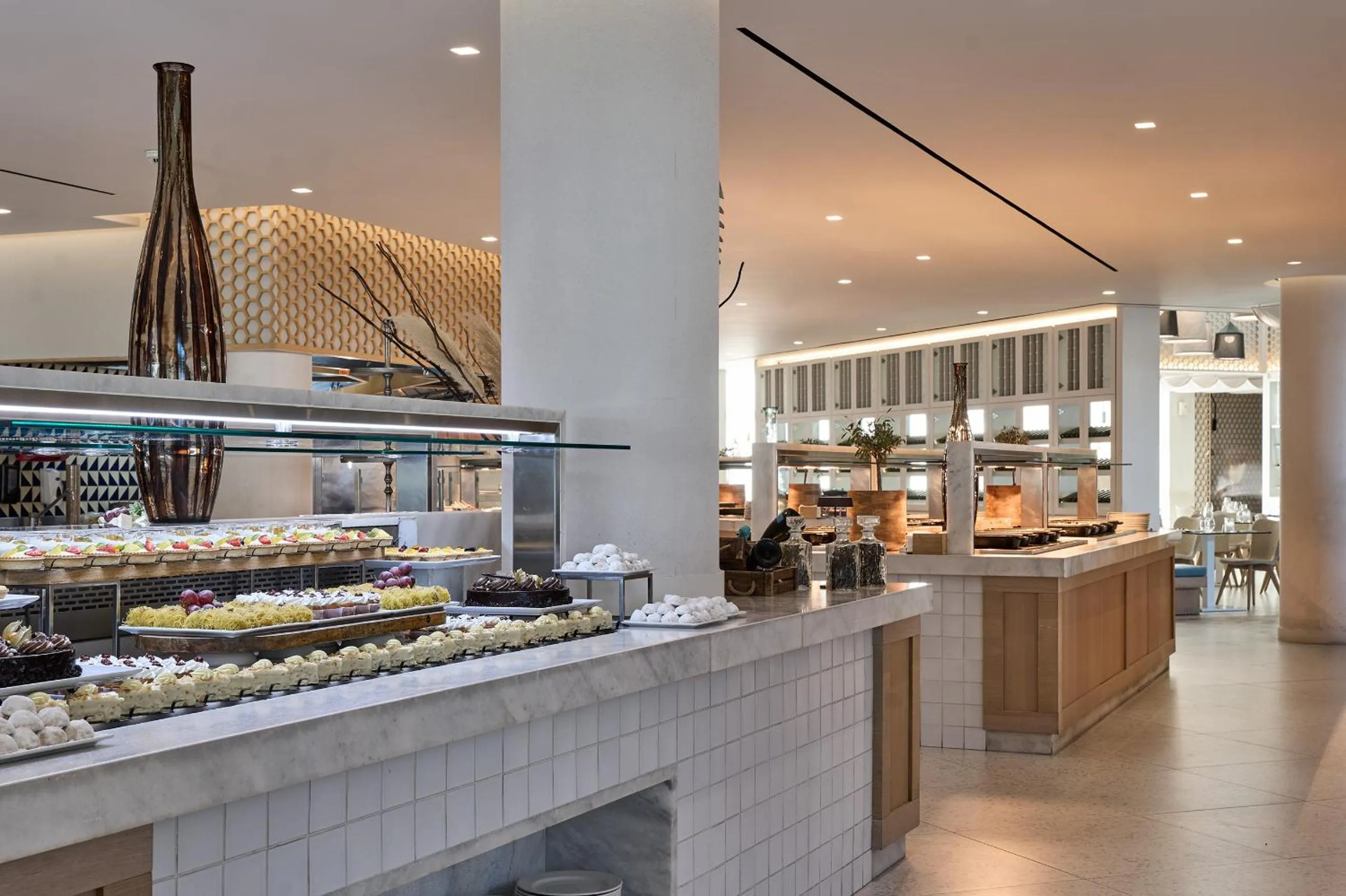 Restaurant/places to eat in Atlantica Dreams Resort