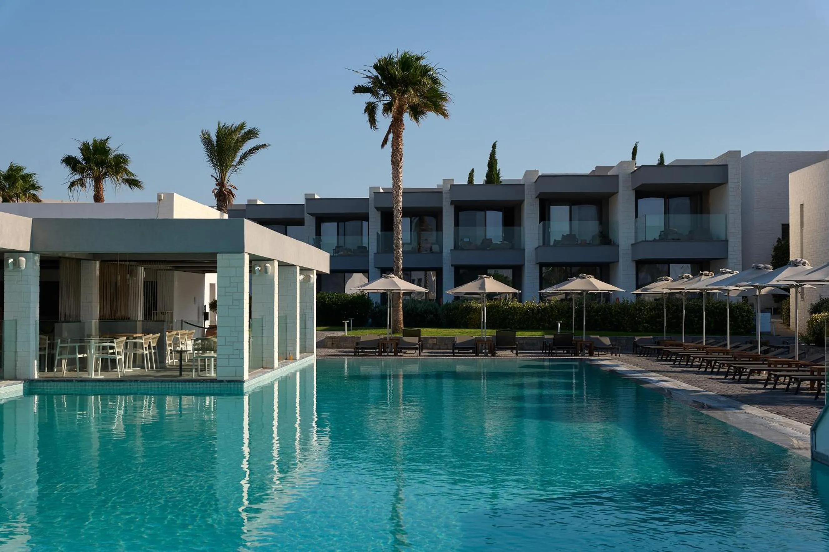 Swimming pool in Atlantica Dreams Resort
