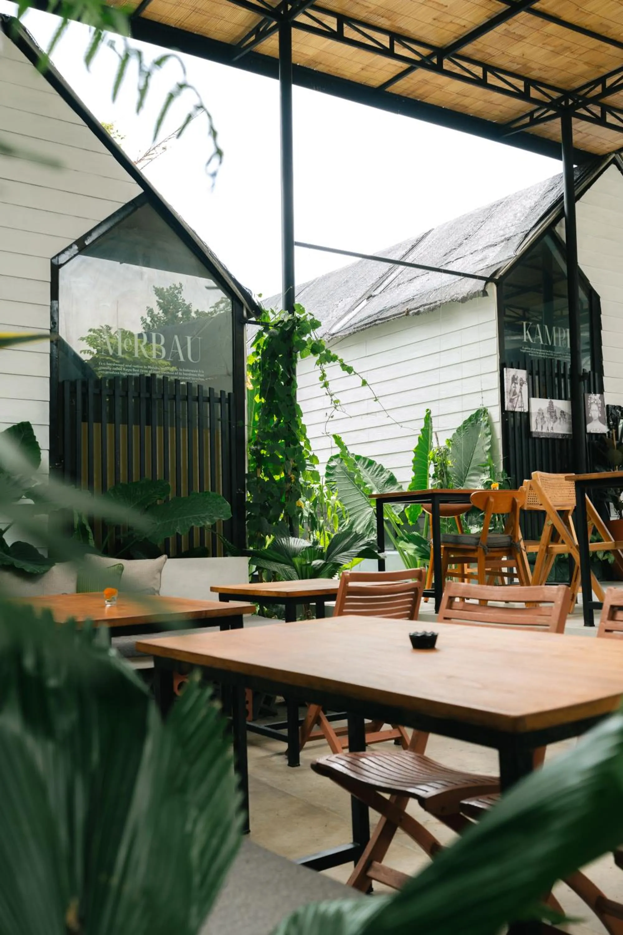 The Jungle Hostel Canggu