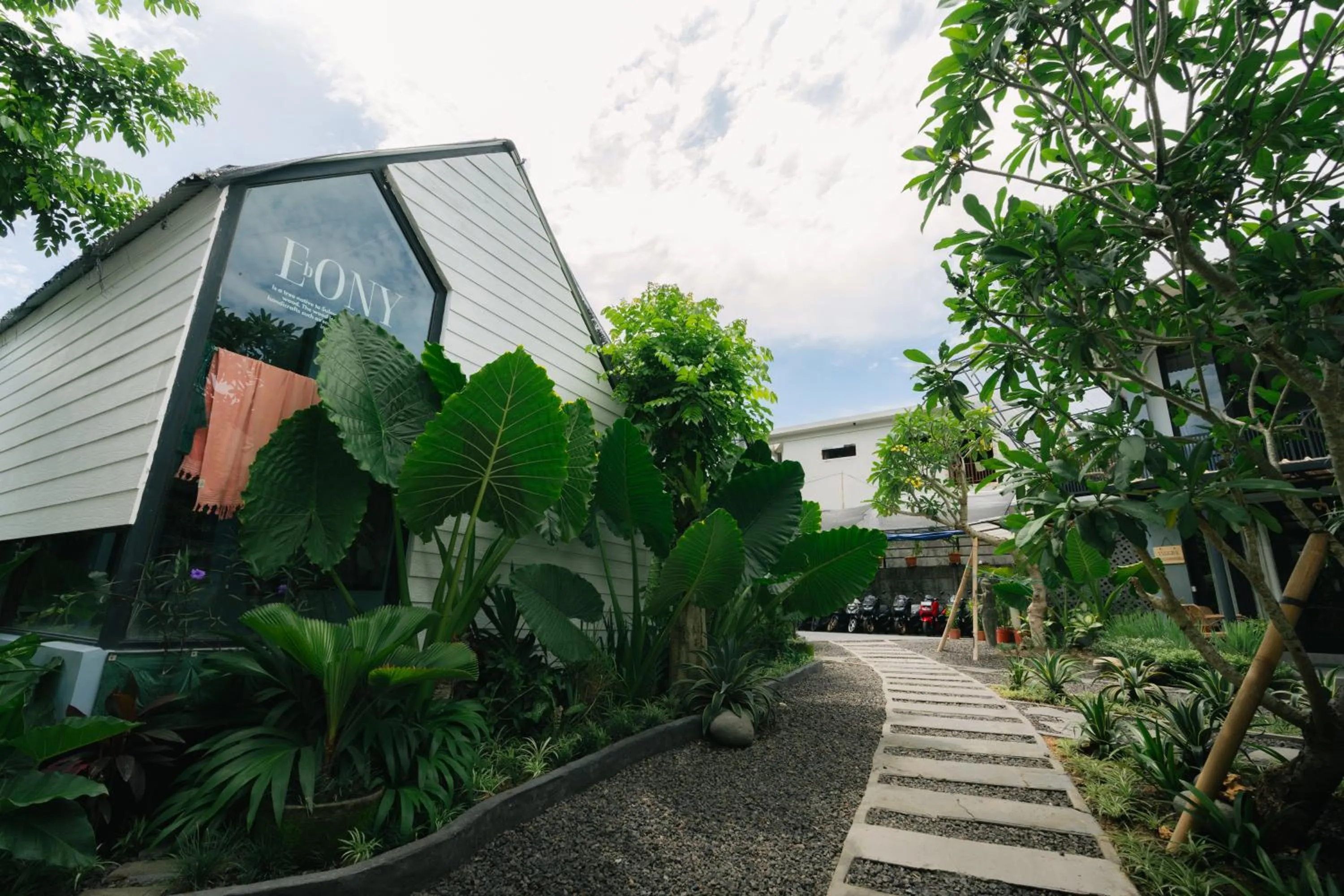 The Jungle Hostel Canggu