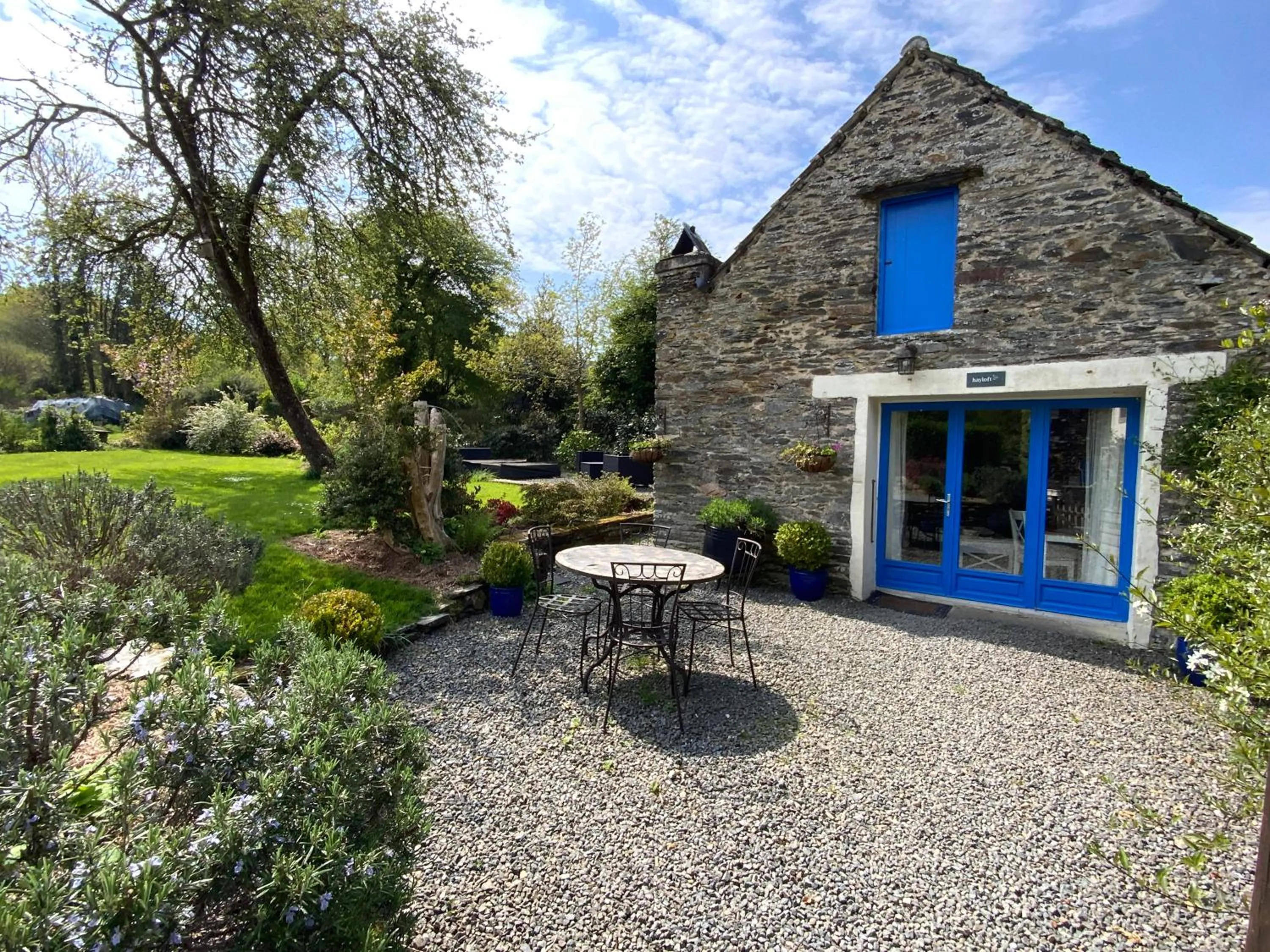 Hayloft at Kergudon Gîtes, Couples' gîte with pool